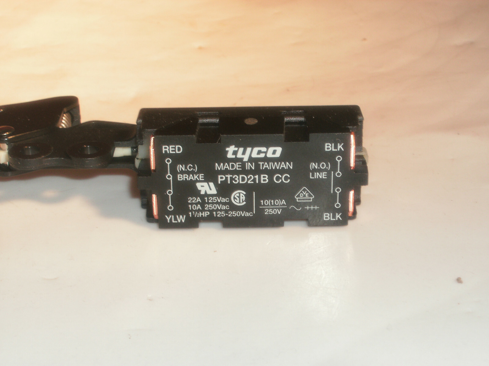 TE CONNECTIVITY ALCOSWITCH TYCO PT3D21B-CC POWER TOOL SWITCH OEM 1520307-5 EATON