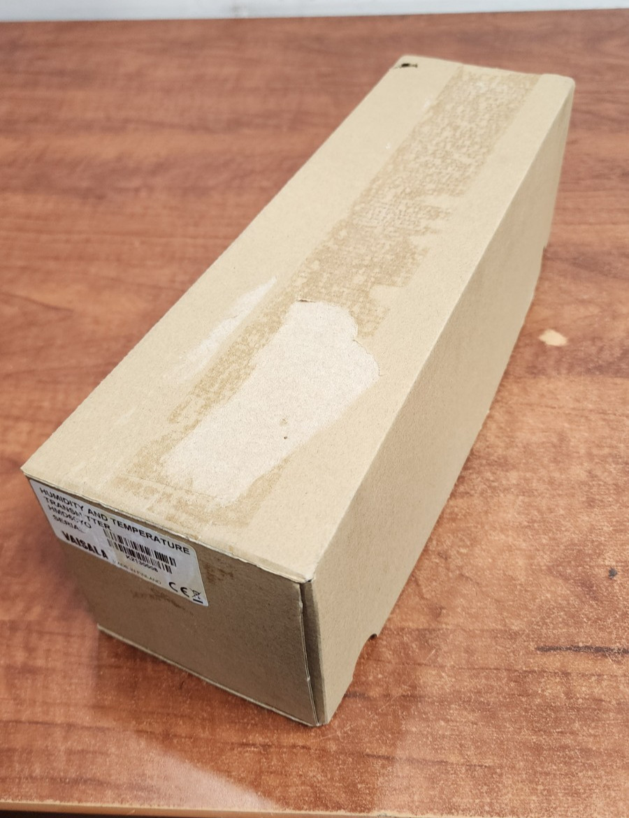 VAISALA HMD60YO HUMIDITY & TEMPERATURE TRANSMITTER NOS *PI