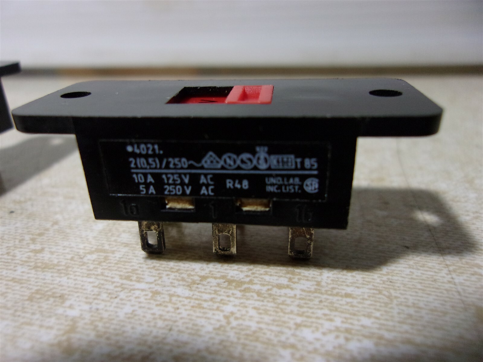 NEW Marquardt Voltage Select Slide Switch 4021 115-230V 6-Pin Lot of 3