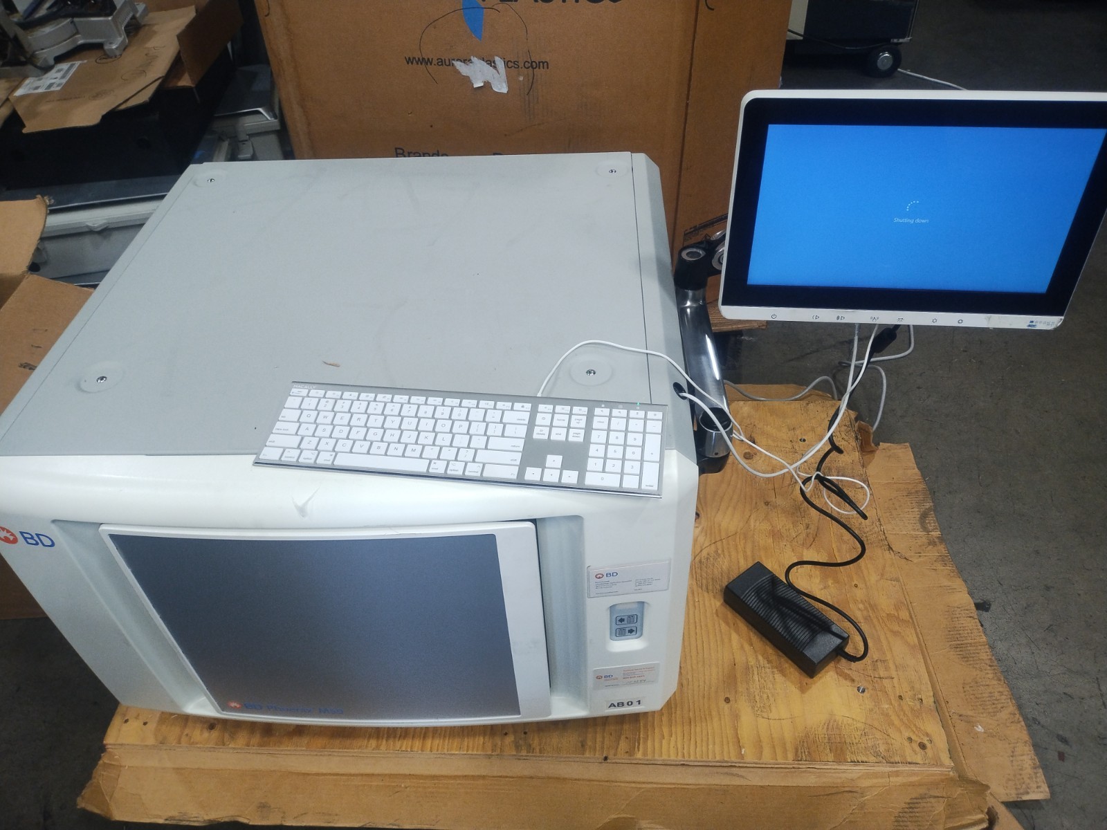 Becton Dickinson Ref 443624 Phoenix M50 Automated Microbiology System