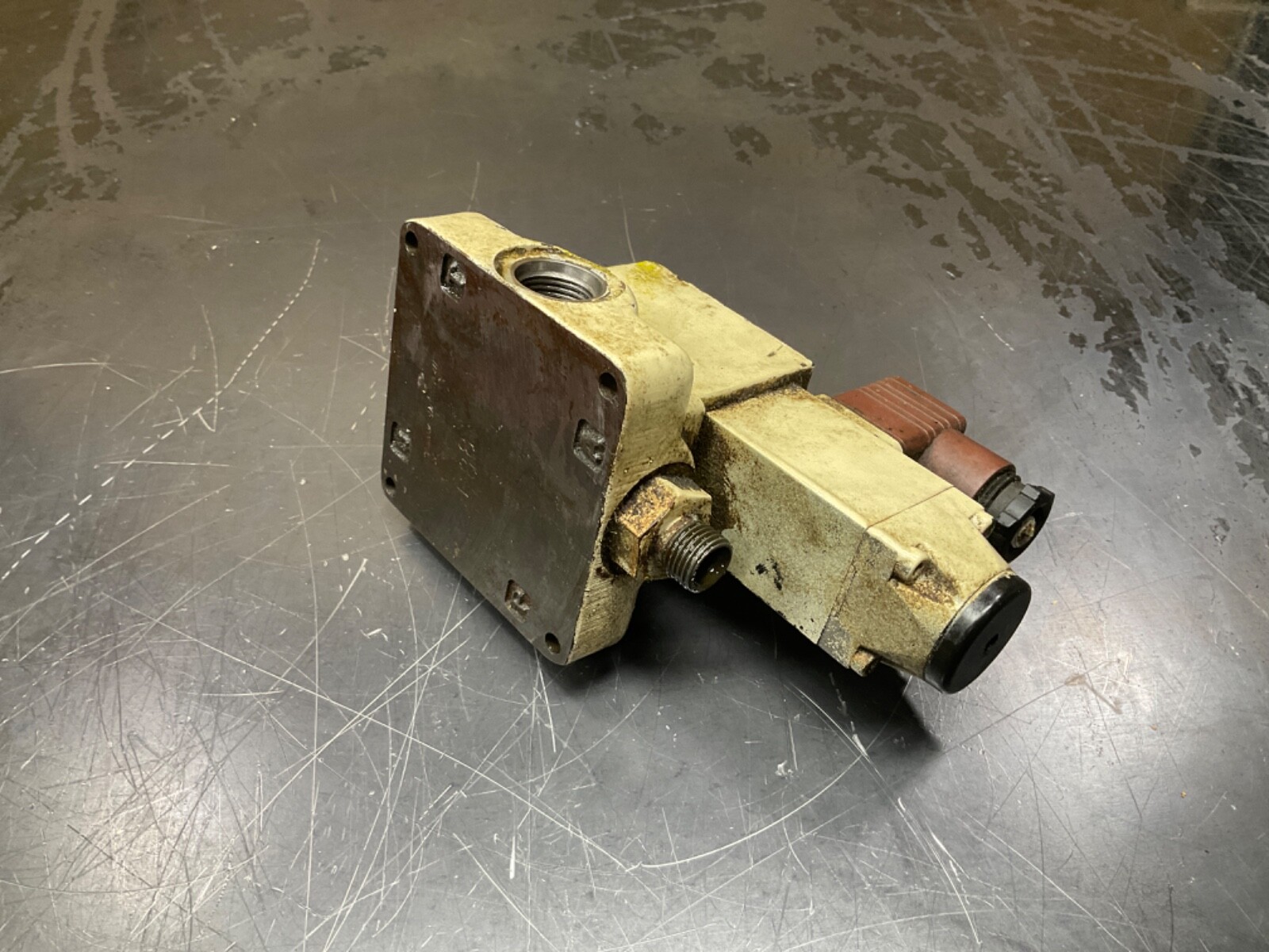 REXROTH 4WE6D51/AW120-60N9K4V HYDRAULIC VALVE #33A90PR2*IAC