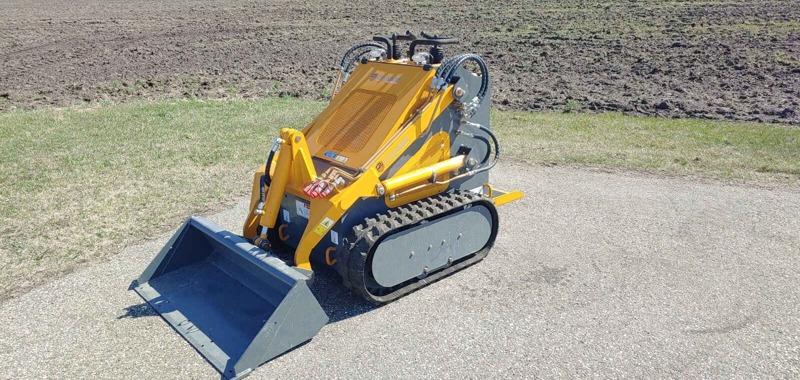 Mini Skid Steer Loader New Champ Unilift Gas Briggs Tracks Skidsteer Skidloader
