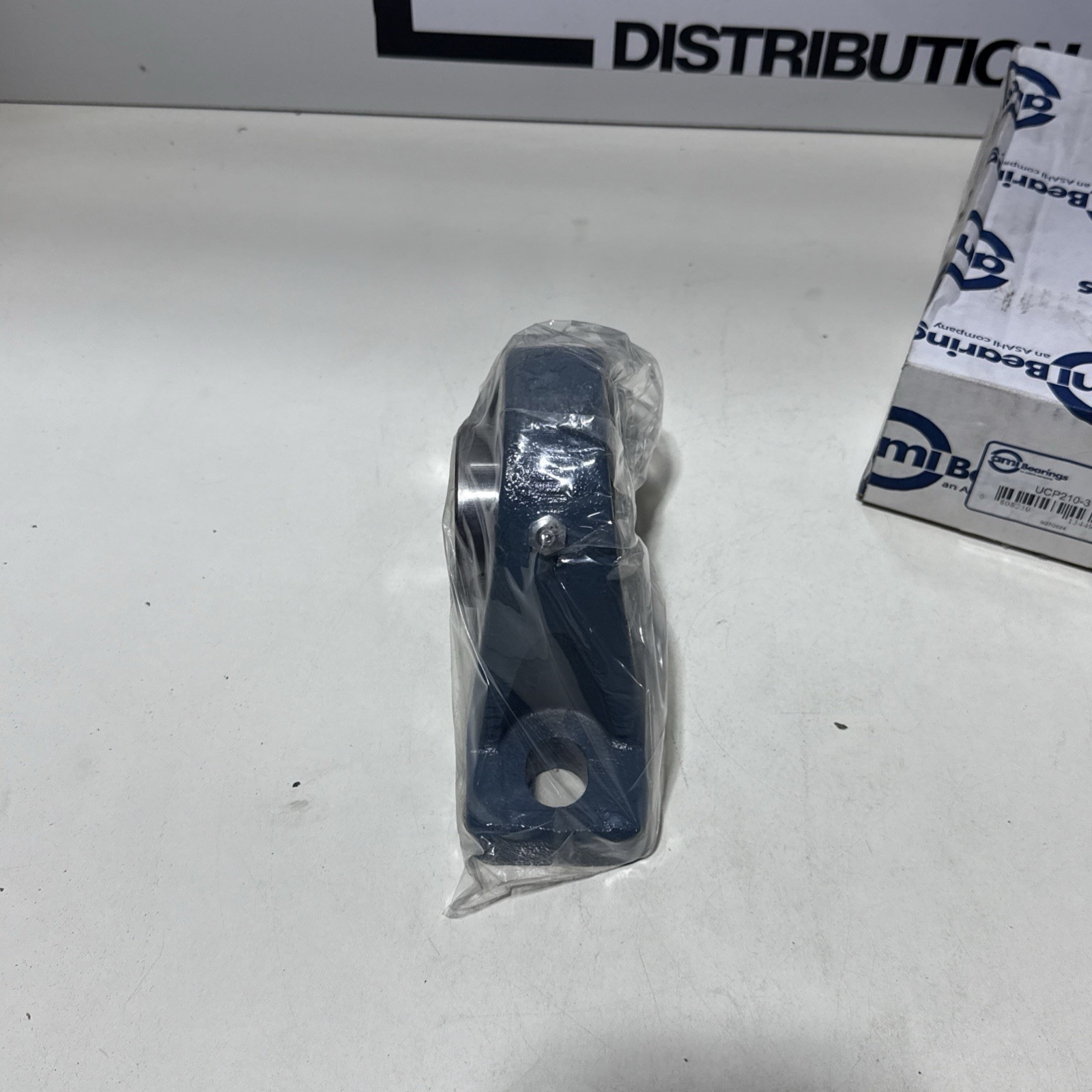 AMI UCP210-31 Pillow Block Ball Bearing Unit – 2-Bolt Base