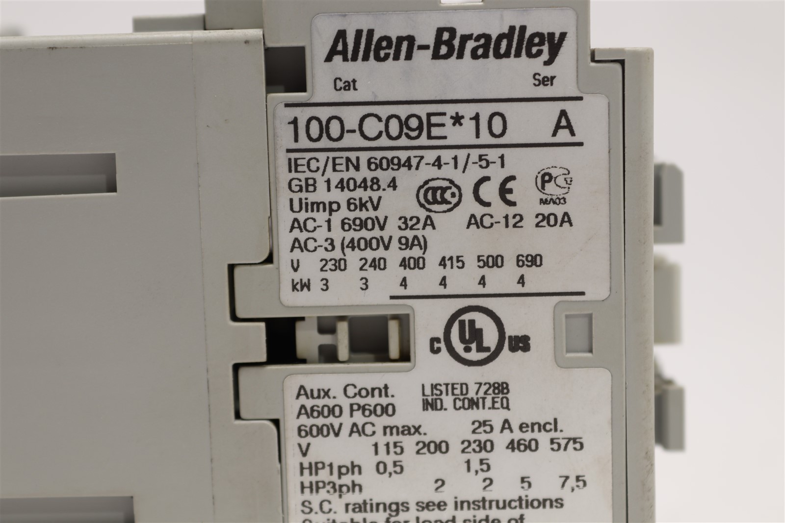 ALLEN BRADLEY CONTACTOR 24VDC 100-C09E*10 SER A