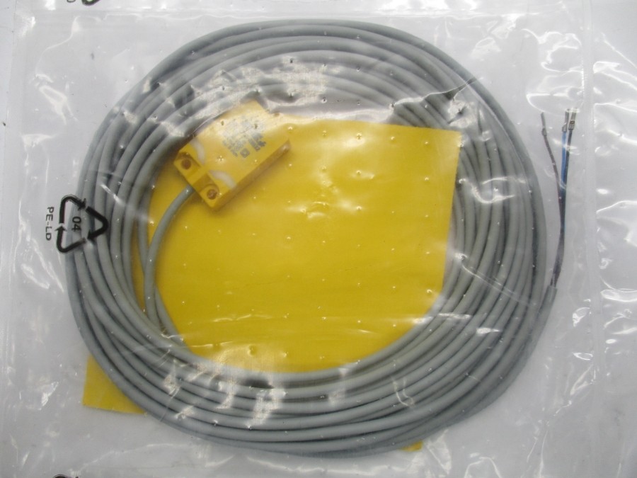 TURCK BI5U-QP08-RN6X2/S1165 1663240 10-30VDC NSMP