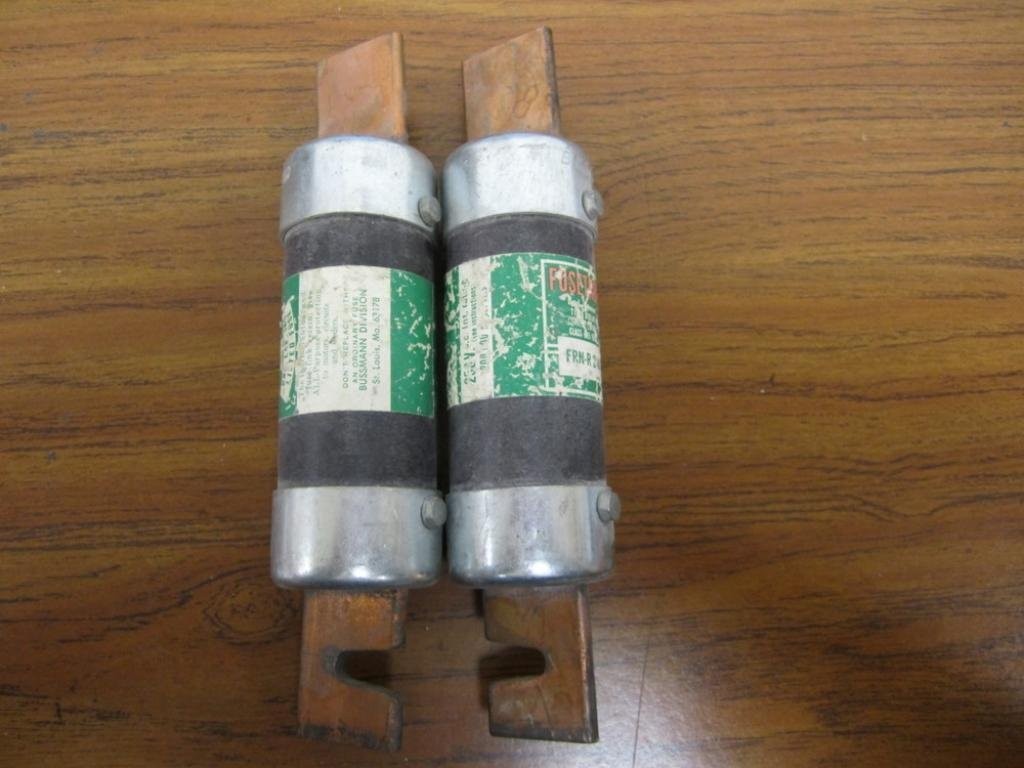 Fusetron FRN-R 200 Bussmann FRNR200 Fuse (Pack of 2)