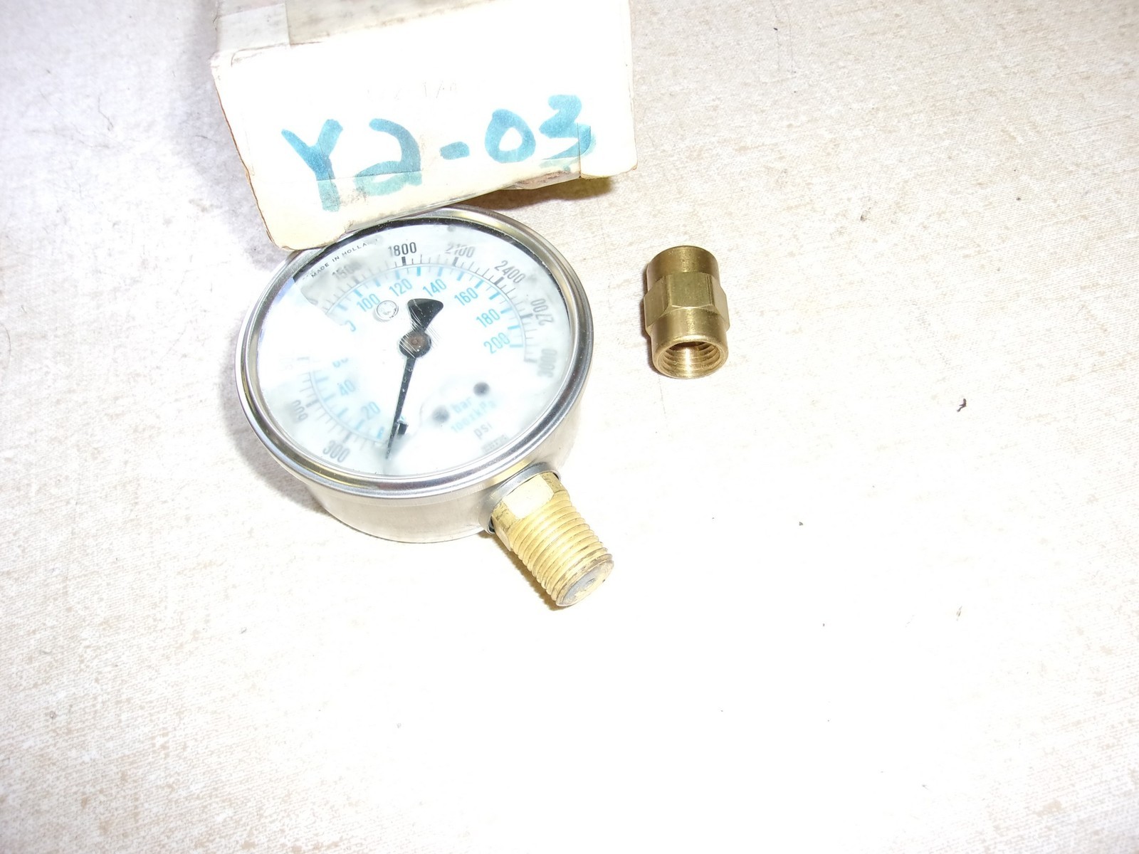 Pressure Gauge 100xkpa psi 3000 ENFM 1,2-03 7211-2 1/2-1/4 0-3000