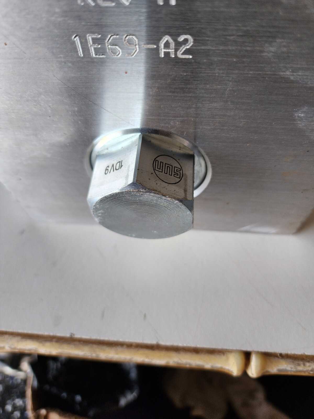 ANVIL ATTACHMENTS B711-13J-B05-QD3. REV A 1E69-A2