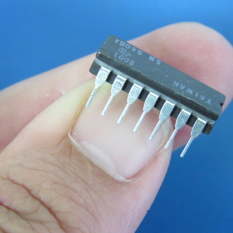 Texas Instruments SN5408J Qty of 18 per Lot Logic Circuit Quad 2 input AND STD