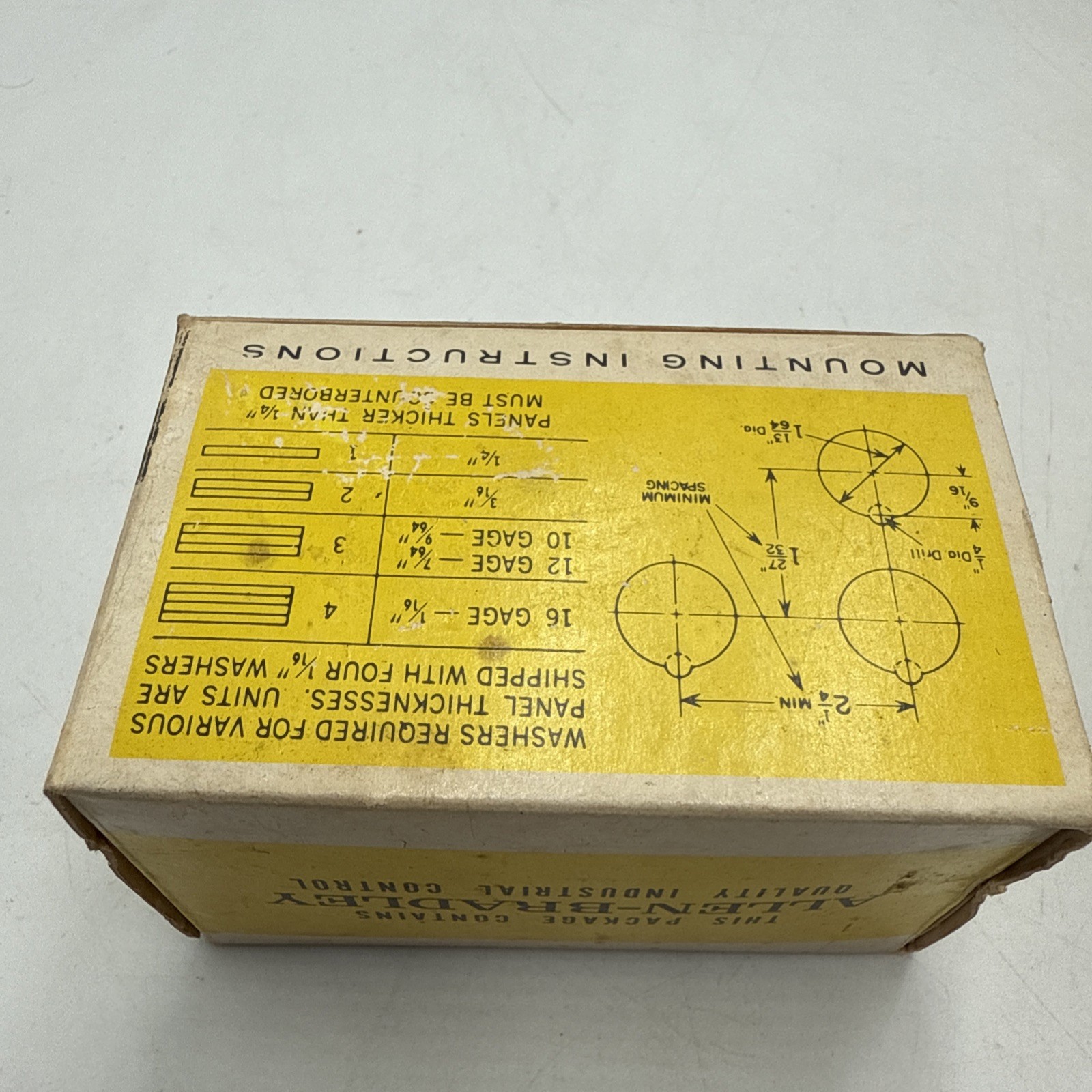 Allen Bradley 800H-JR2B Selector Switch 800HJR2B Series C NOS