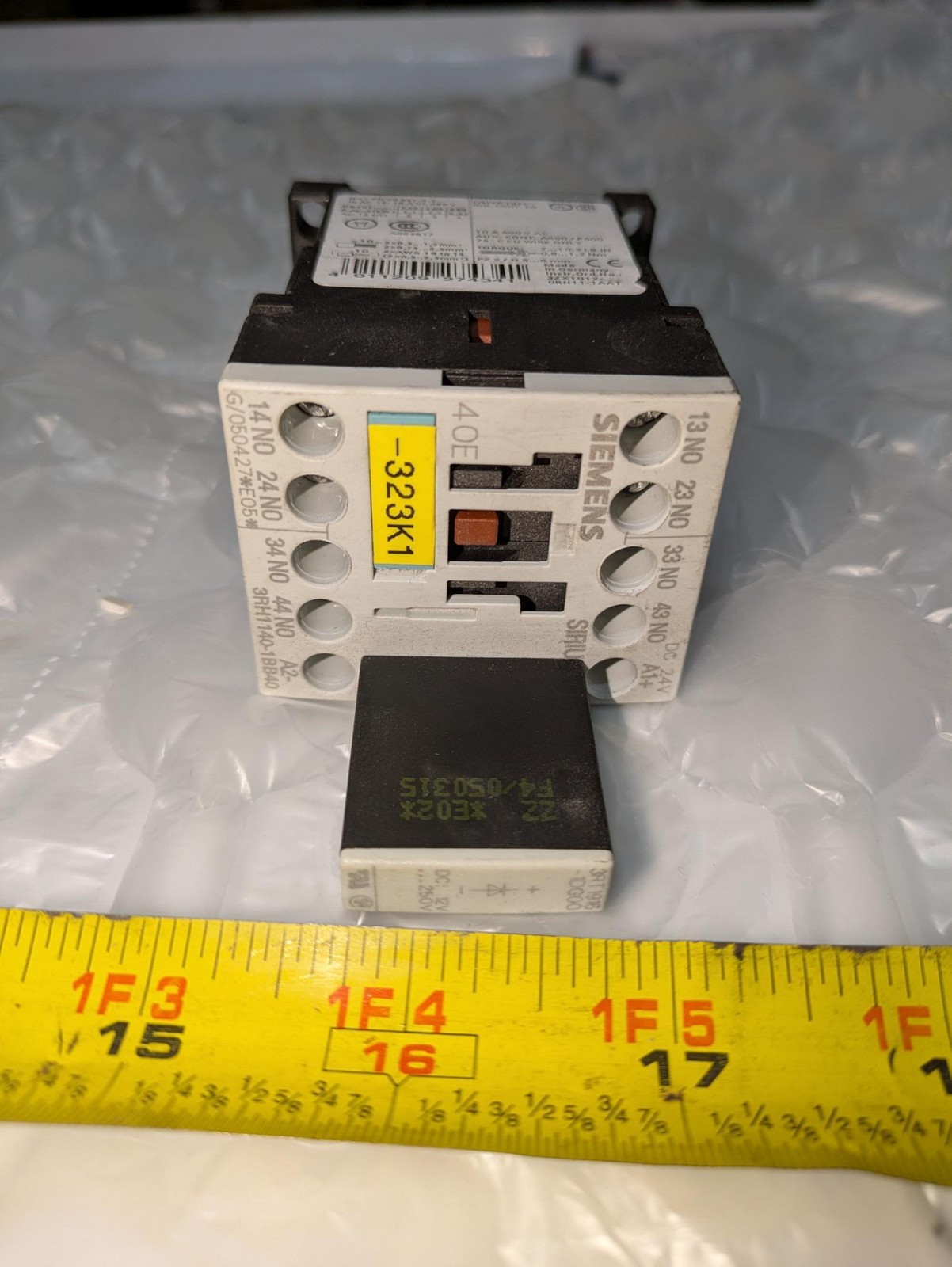 SIEMENS 3RH1140-1BB40 10A 600V AC