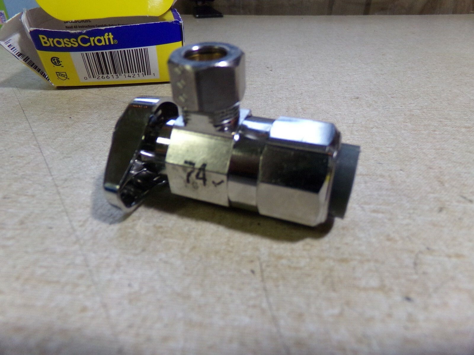 NEW Brasscraft G2PS19XC1 Shut Off Valve *FREE SHIPPING*