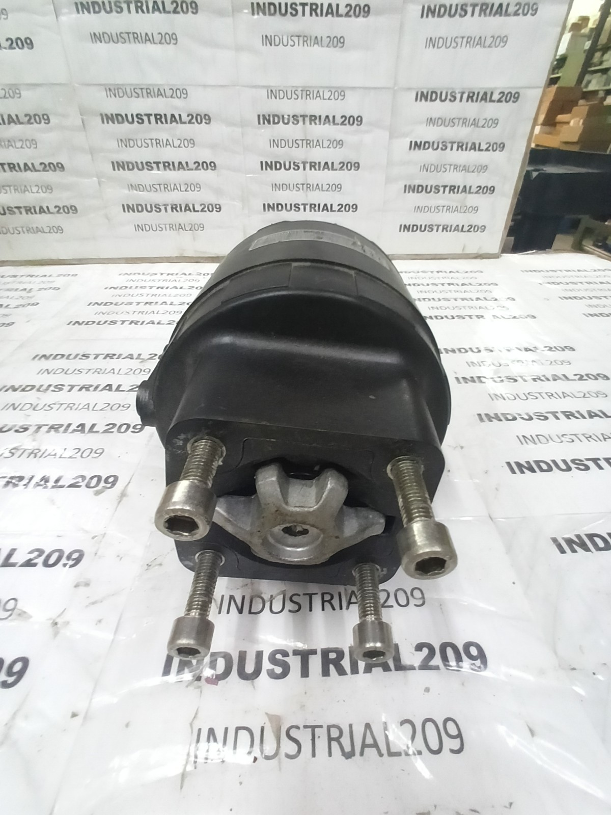 SAUNDER CRANE 33750 PISTON ACTUATOR