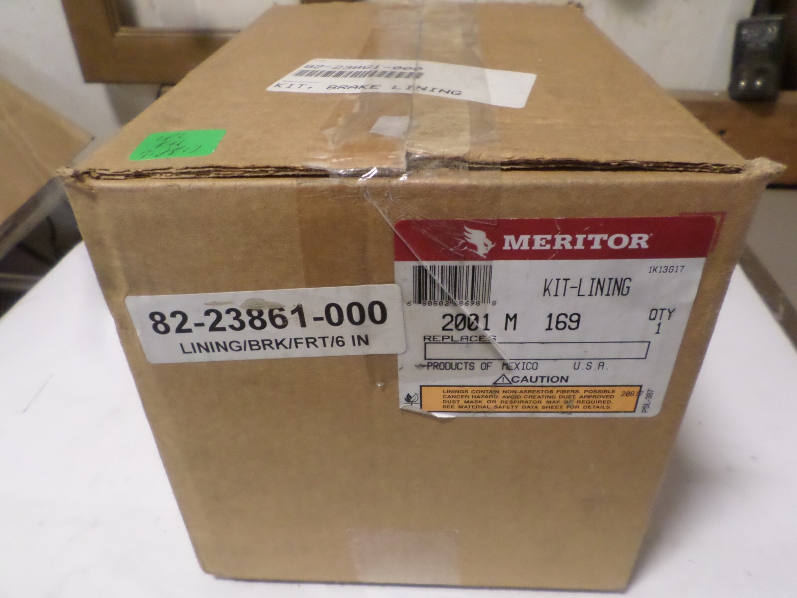Meritor Brake Lining Kit 2001 M 169 82-23861-000 (8 Pieces)