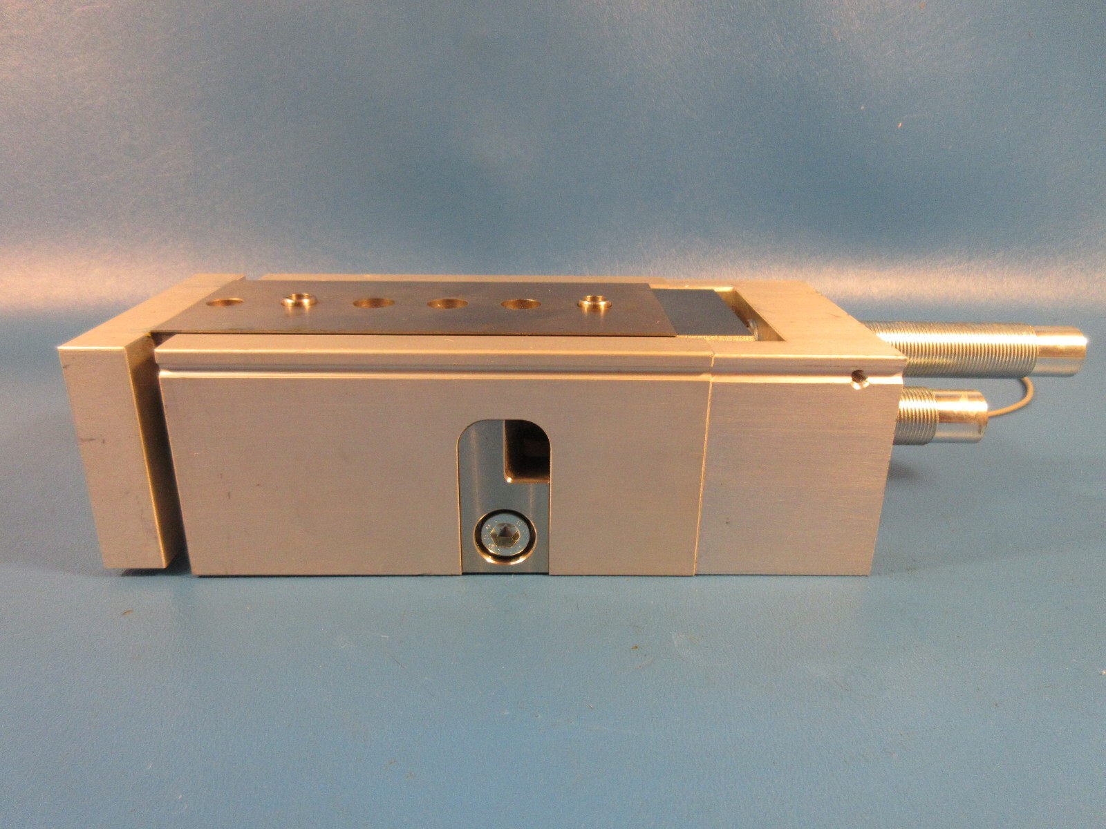 USED Festo DGSL-25-40-Y3A, 544049, Mini Slide, 40mm Stroke, Hydraulic Shock Abso