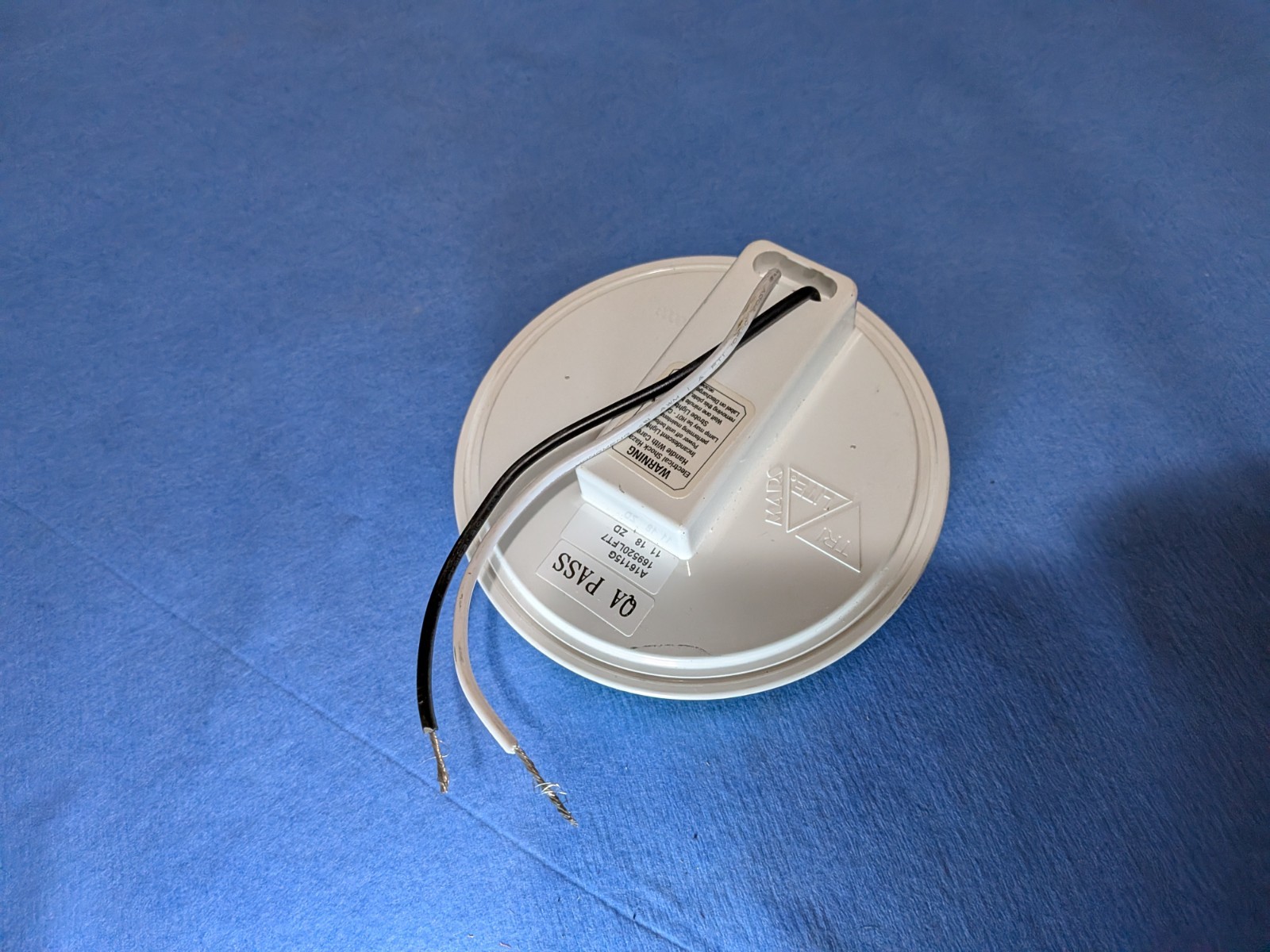 Tri Lite Mars LED Stop & Go Green Light, 4″ X 4″, LED (A16115G), Used.