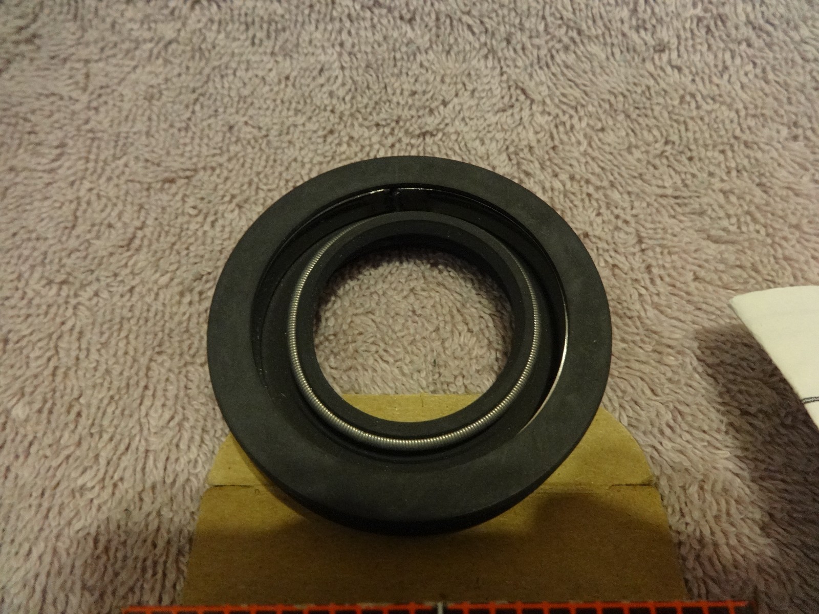 FEDERAL MOGUL NATIONAL REDI-SEAL 1.375 X 2.411 X 0.500 DLO VITON/STANDARD RIBS