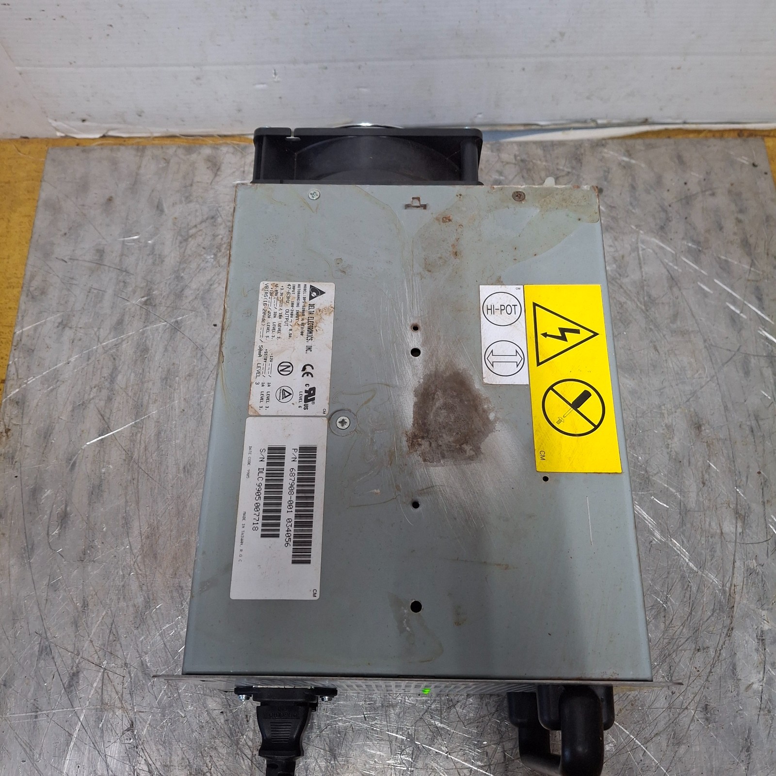 Delta DPS-52DAB 120v Power Supply Hot Swap Power Supply With Fan