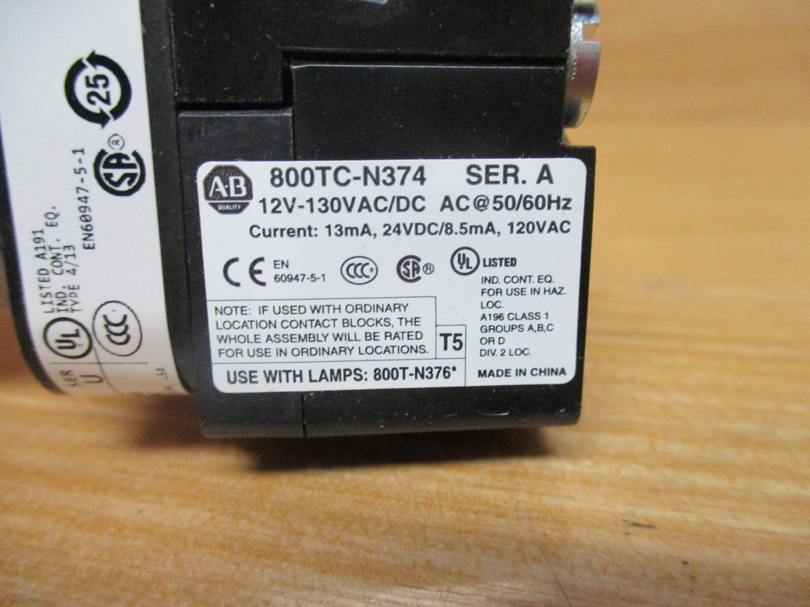 Allen Bradley 800T-QAH2AD1 Push Button