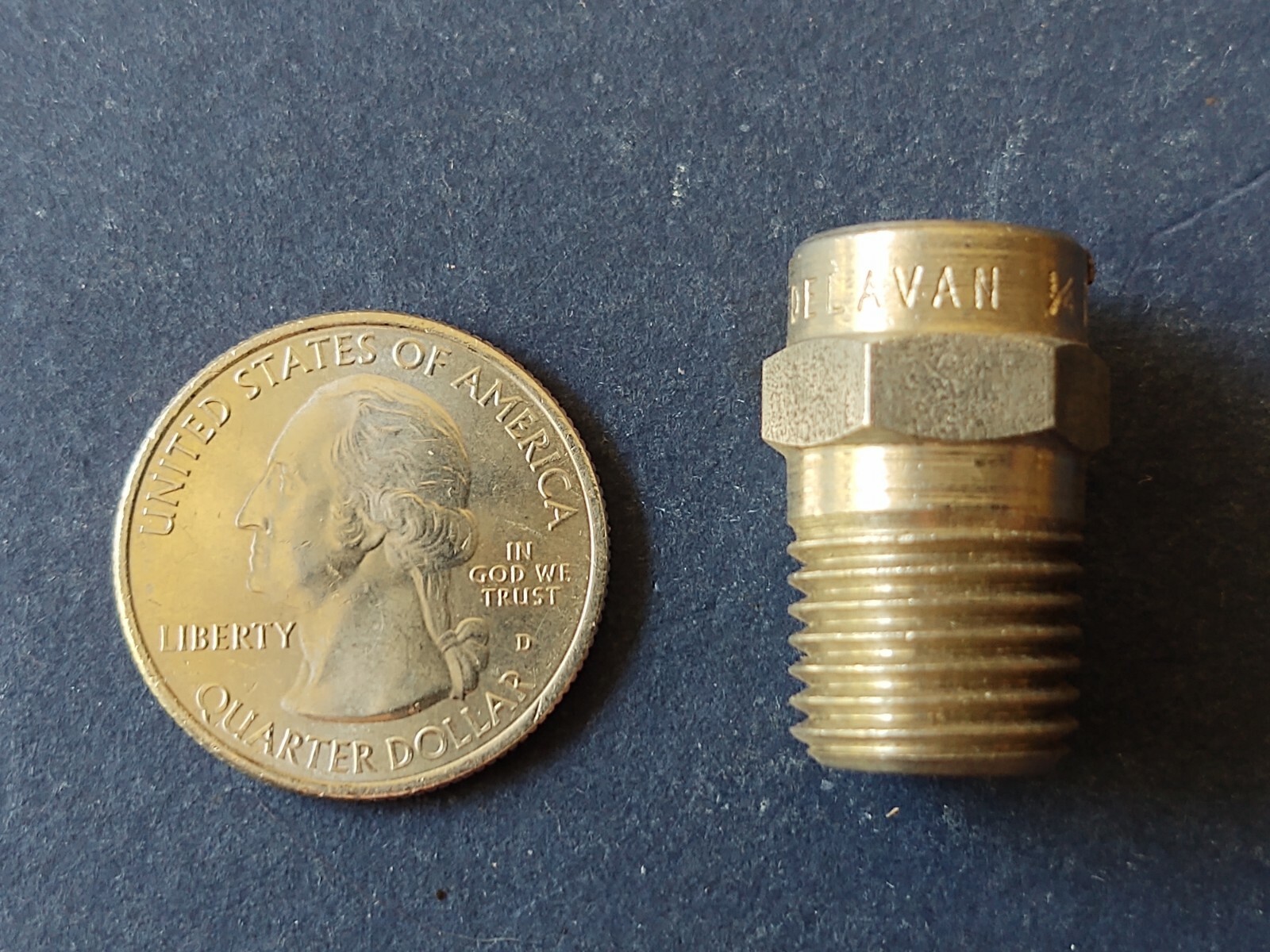 Delavan ¼ M-SS (Stainless Steel) Flat Spray Nozzle – WF-40 50⁰ Spray Angle NEW