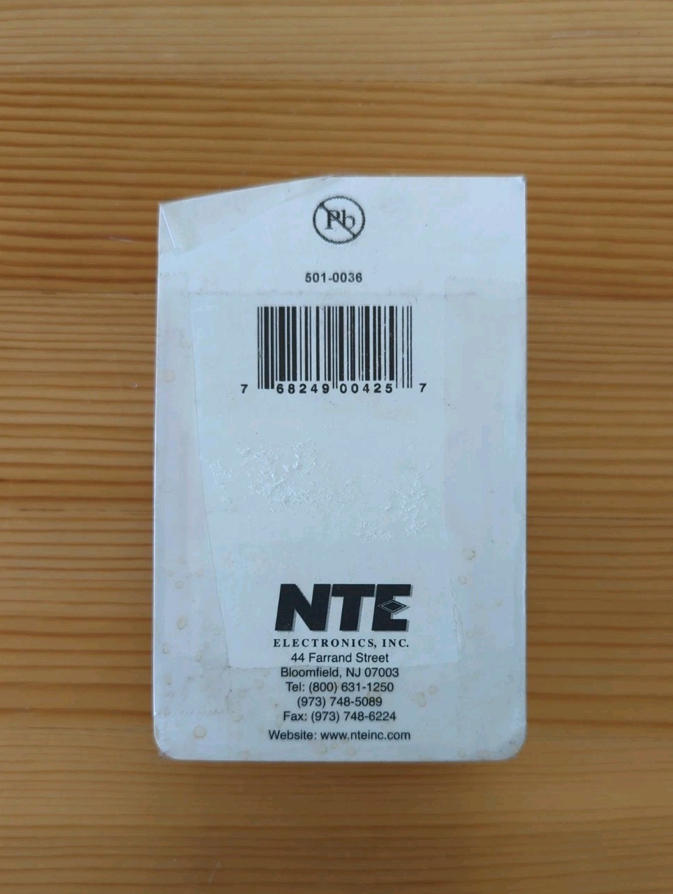 NTE 501-0036 KU2521S64 2.5K Ohm 2 Watt Linear Potentiometer 1/4″ x 2″ Shaft