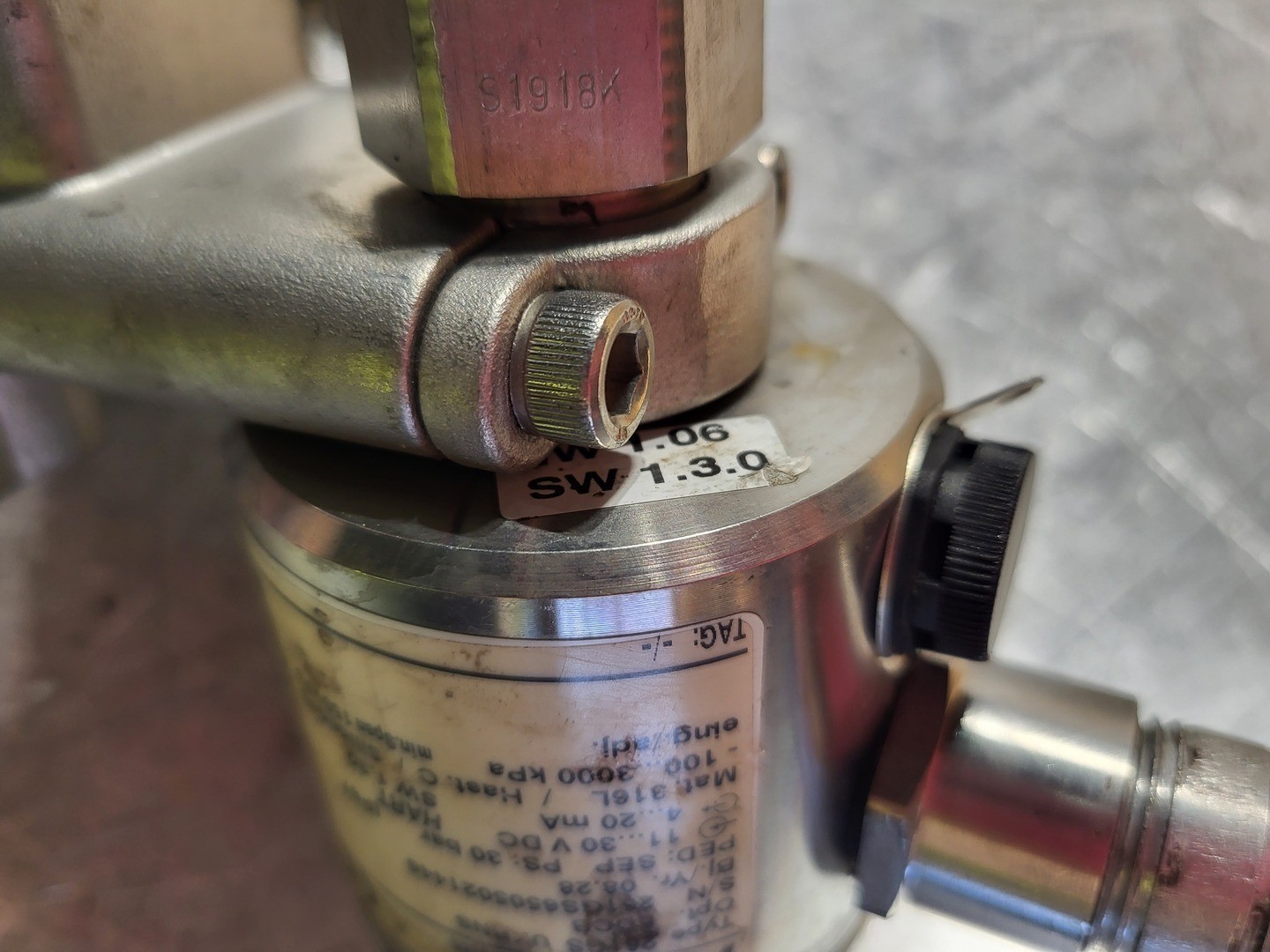ABB 261GS UKBNS Gauge Pressure Transmitter