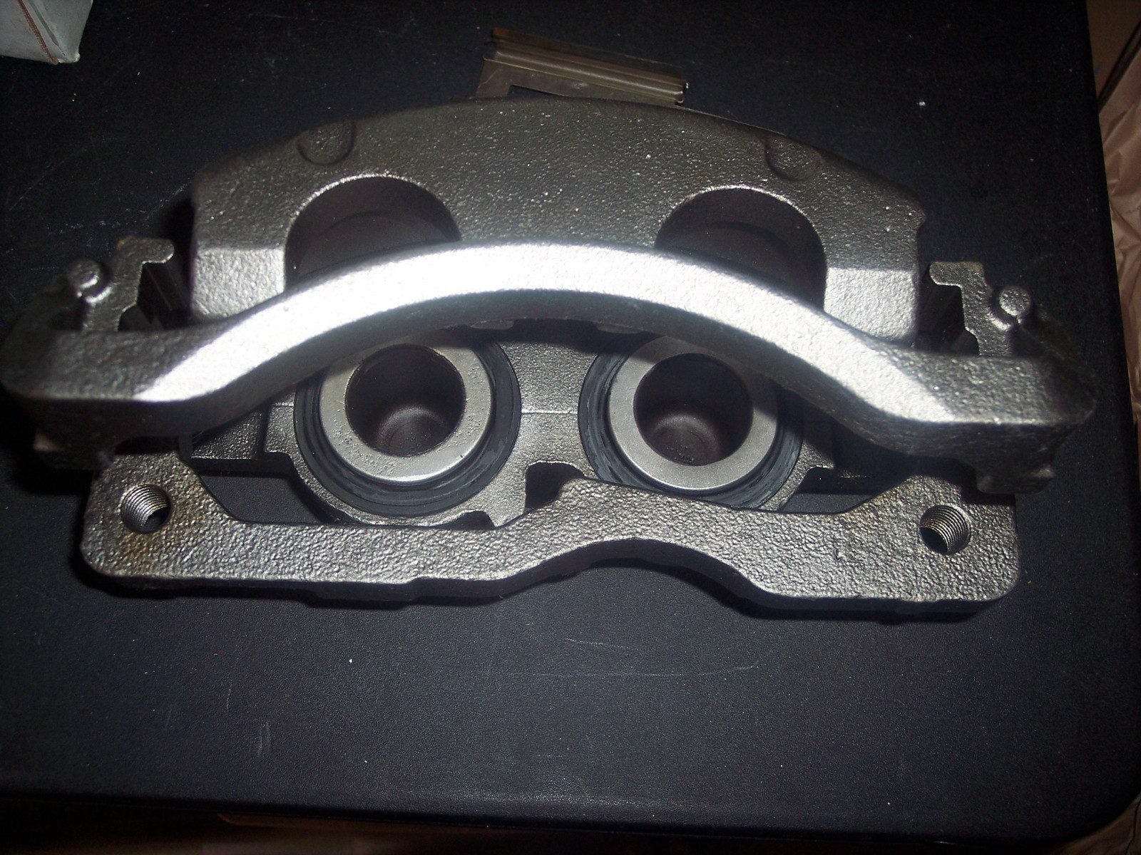 Brake Caliper Front Righ Chevrolet Express 2500 3500 2003 2004 05-11 10-4377S JC