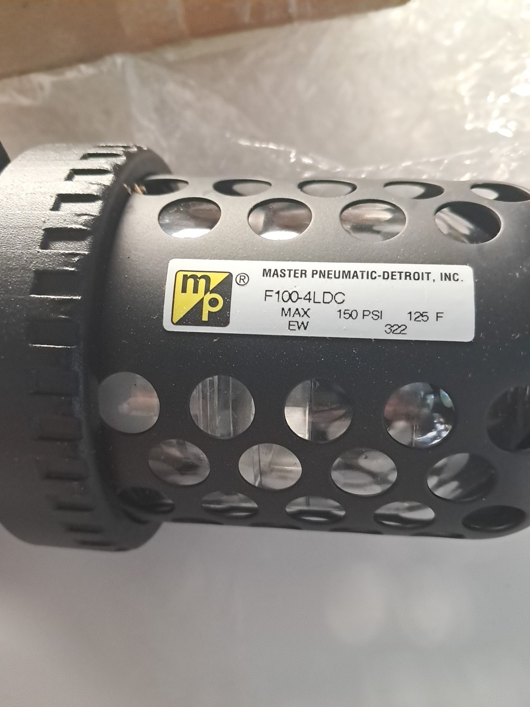 MASTER PNEUMATIC E100-2 150PSI NSNP With F100-4LDC