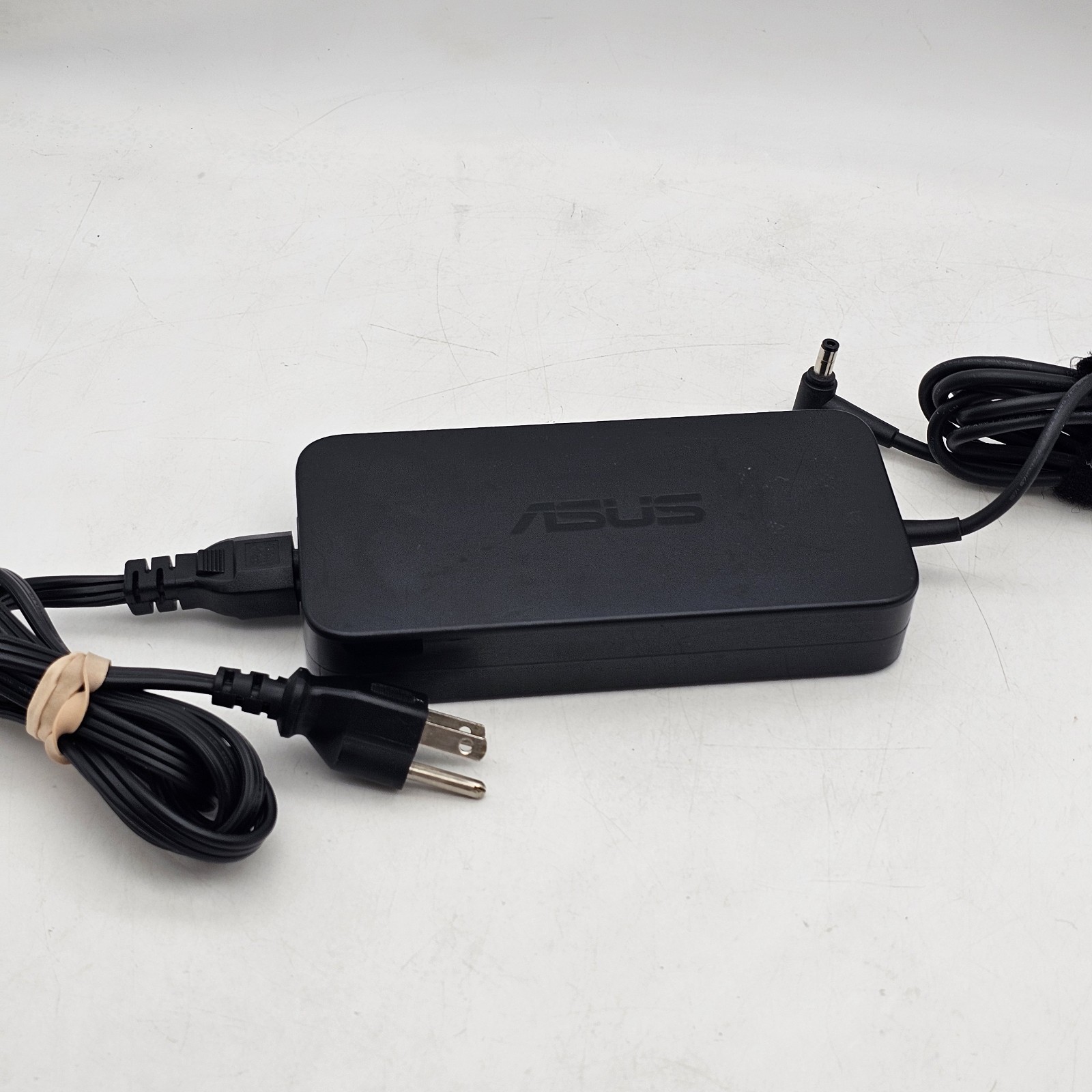 Genuine ASUS FA180PM111 19.5V 9.23A 180W Adapter Charger For Asus ADP-180HB D