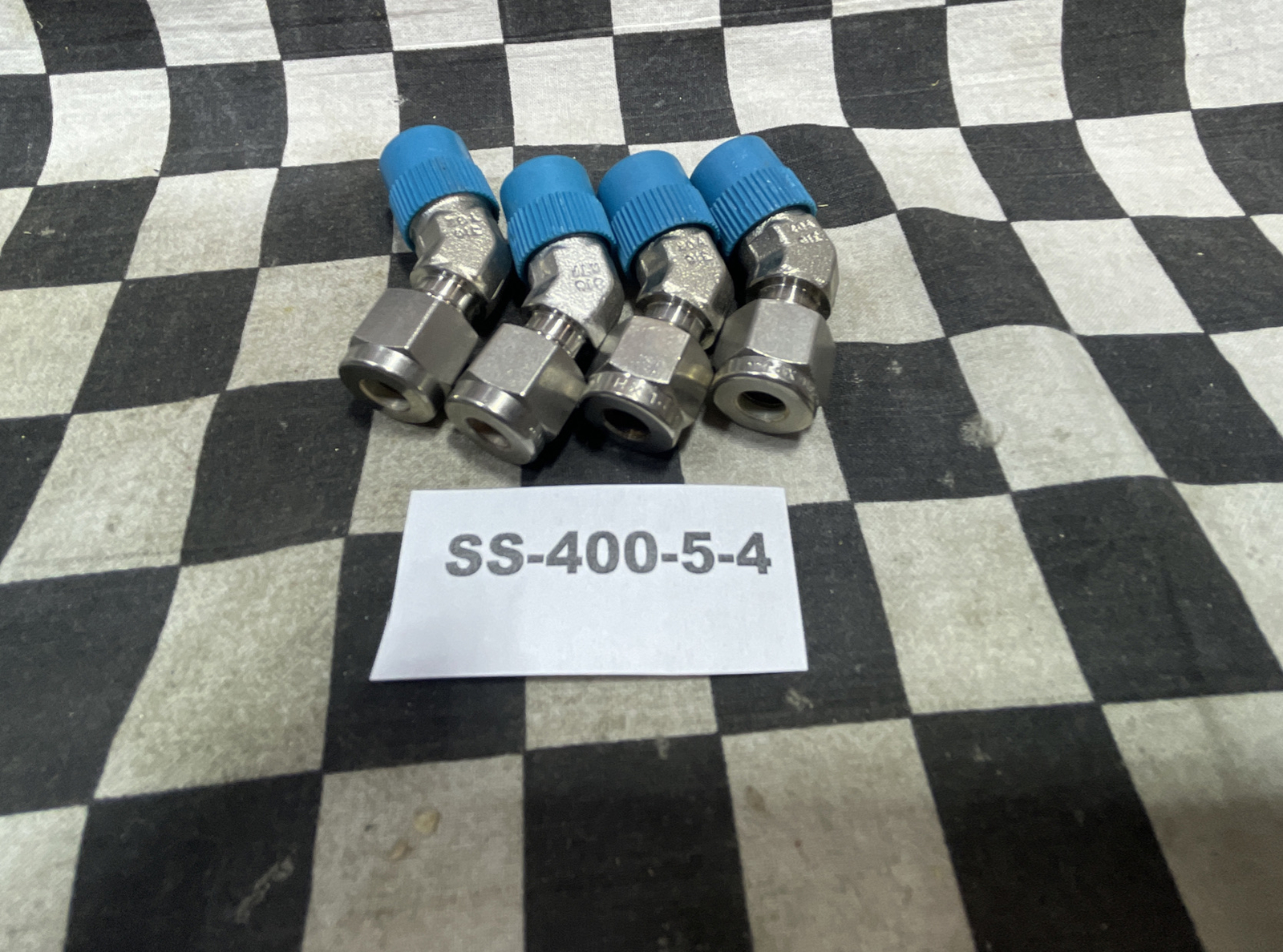 SWAGELOK SS-400-5-4, SS-400-2-4, SS-300-2-4, MALE ELBOW 45°, LOT OF 8#121W17