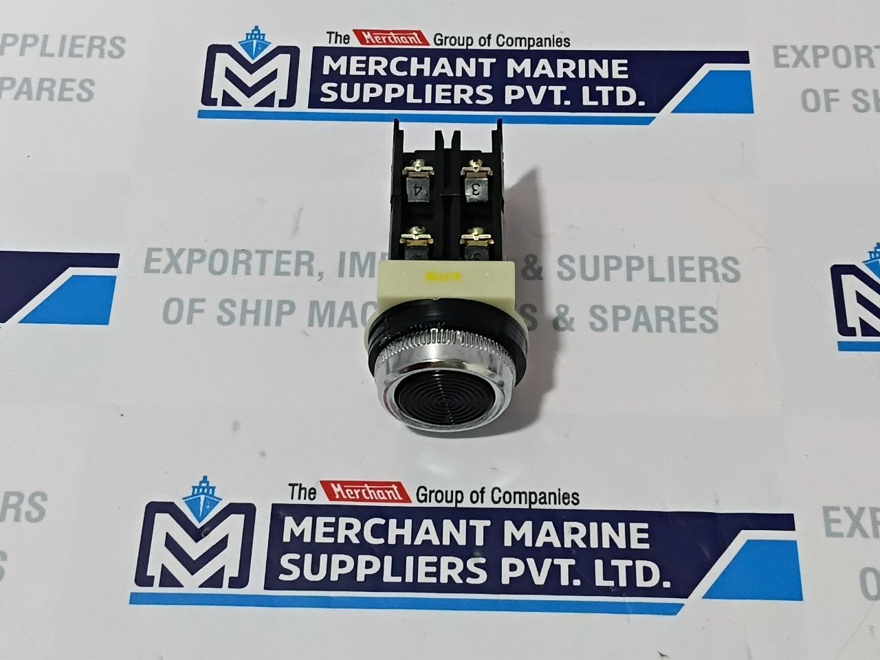 Fuji Electric AH30-F Black Push Button 10A 600V AH30-FB22 2A2B