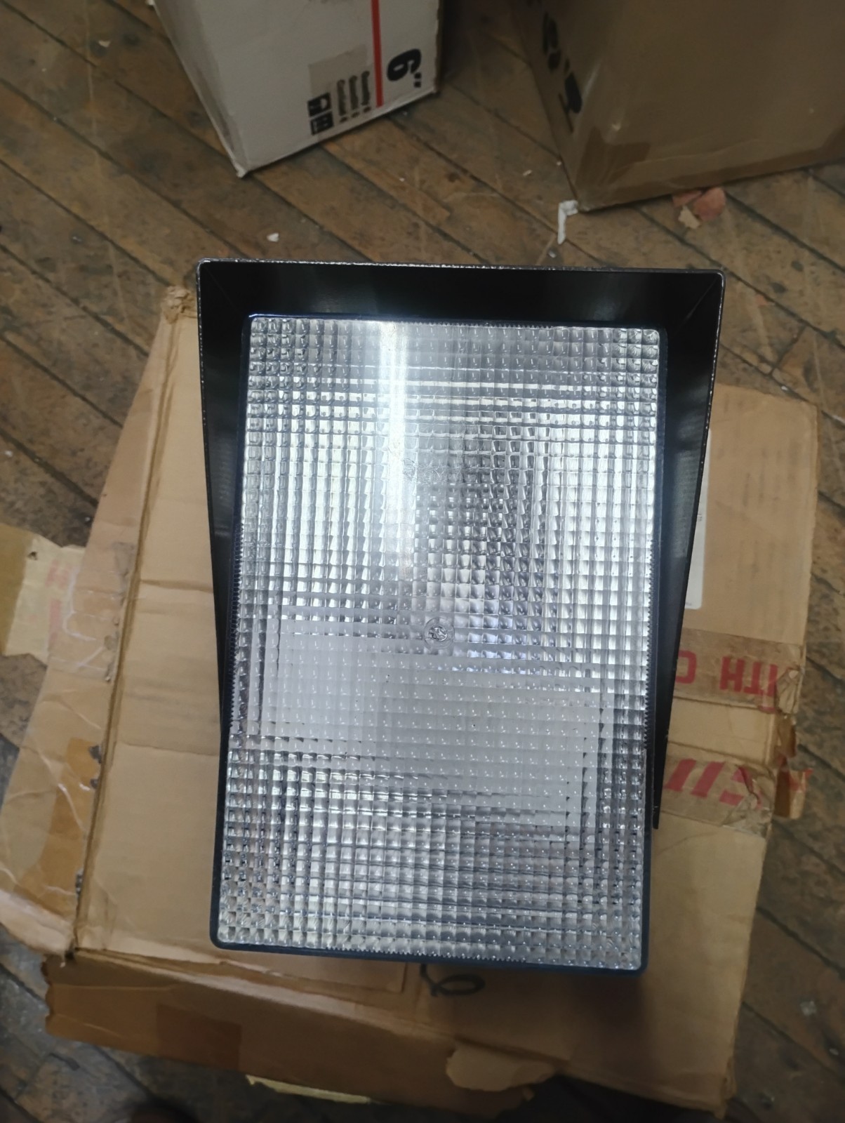 Lumark Crouse-Hinds McGraw-Edison HID Lighting FIxture. New
