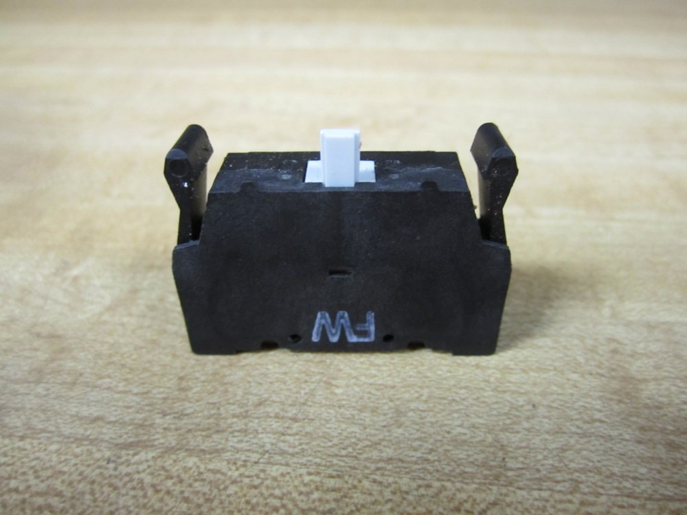 Allen Bradley 800E-3X01L Contact Cartridge 800E3X01L (Pack of 3)