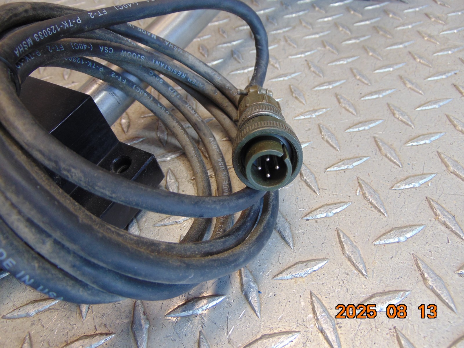 FEDERAL SIGNAL FIREBOLT RED & AMBER STROBE LIGHT BEACON PIPE MOUNT