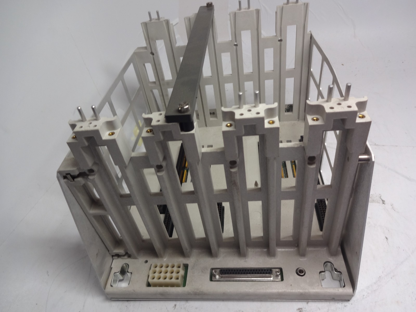 Aeg Modicon As-h810-209 Primary Housing Chassis 984 Series
