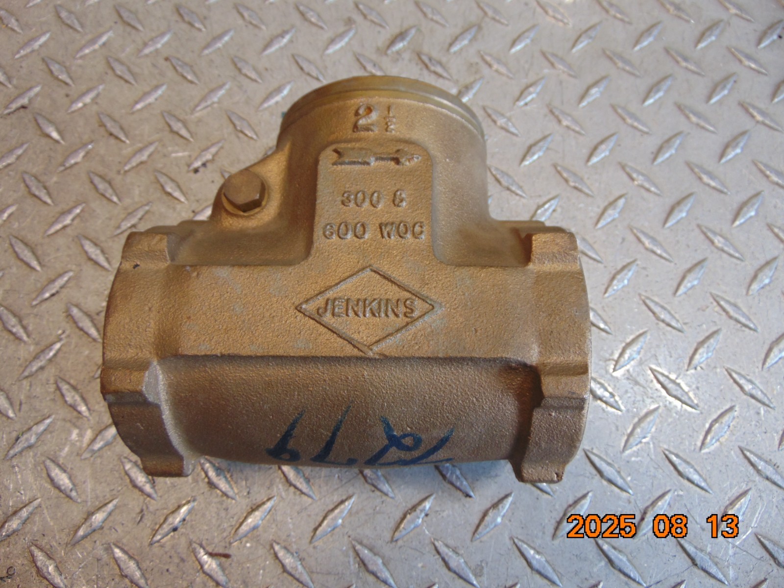JENKINS SWING CHECK VALVE 2-1/2″ FIG. 4962 600WOG THREADED