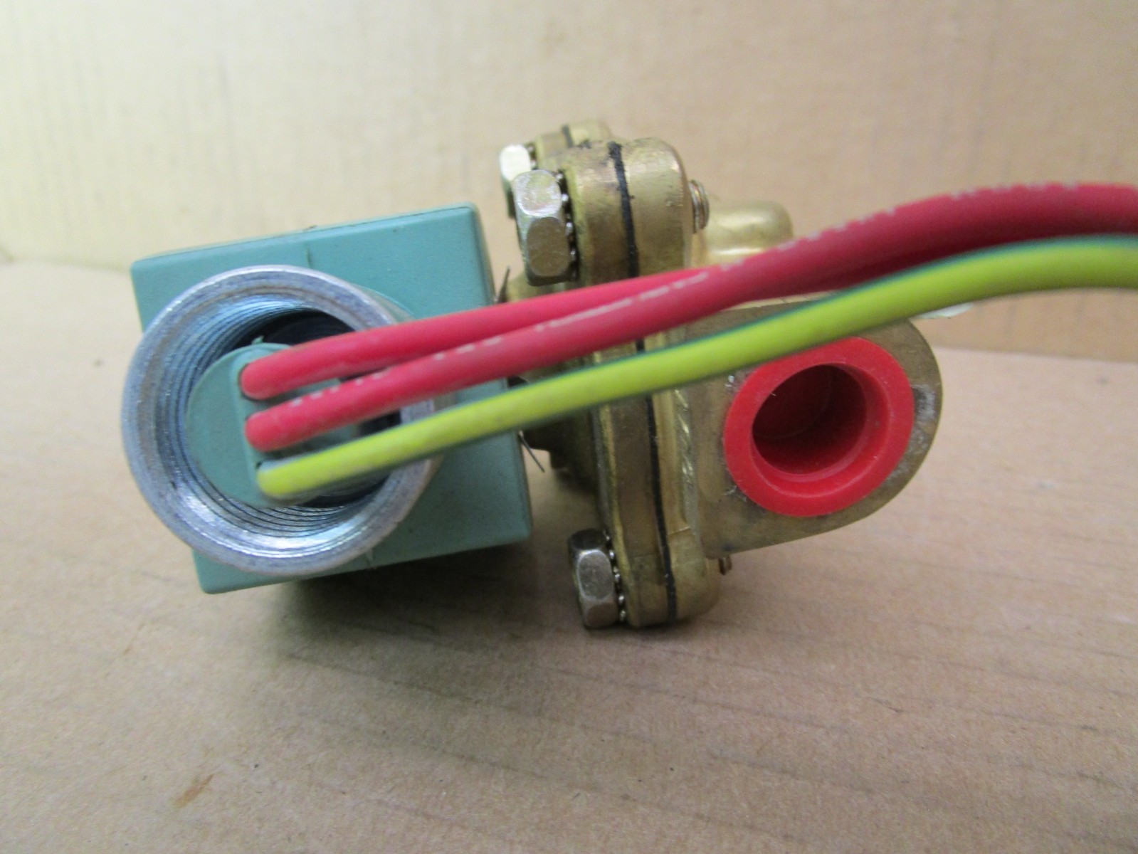 New Open Box ASCO Red-Hat II 8210G1 3/8 302273 120/60 110/50 52000WVS