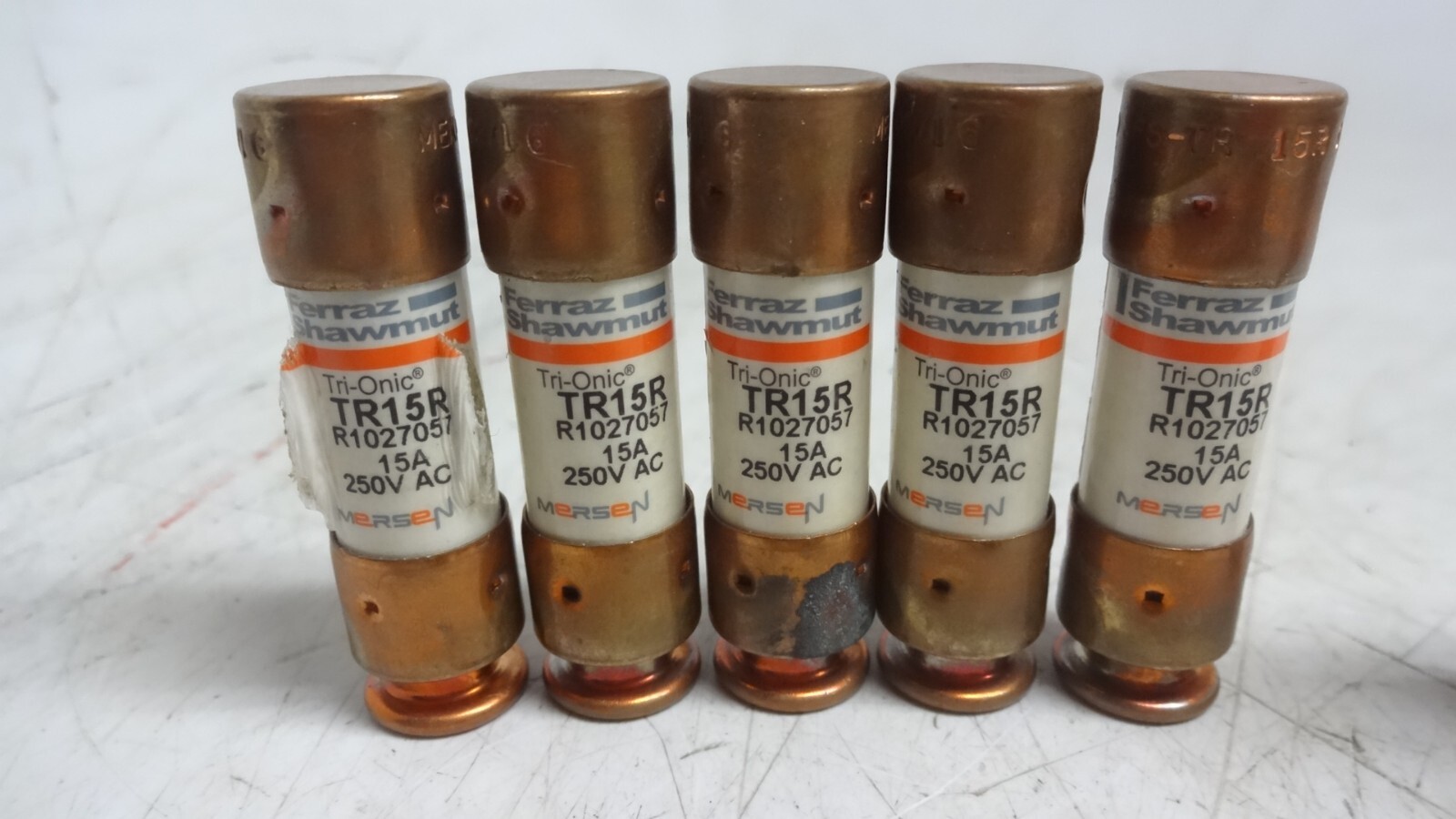 Lot of 5 TR15R Lot 0f 3 TR30R Ferraz Shawmut Tri-onic Time-Delay Fuses 250V