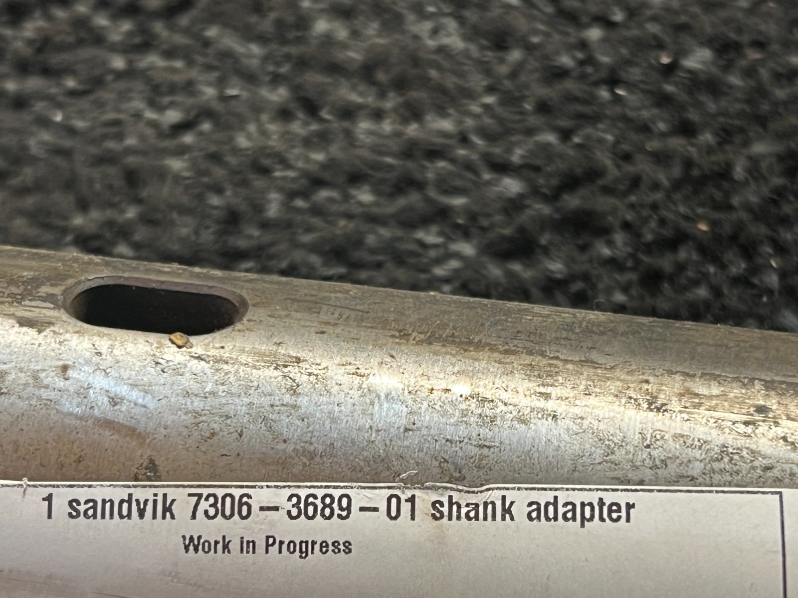 SANDVIK 7306-3689-01 30-INCH LONG, SHANK ADAPTER T51 C.OP2160/2560 D60 L770