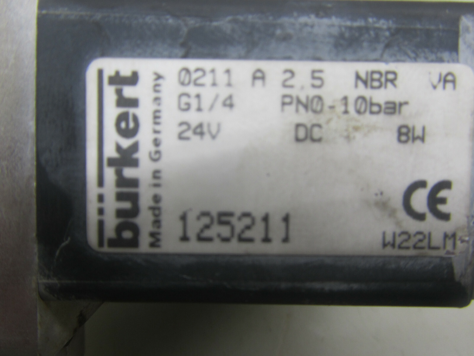 BURKERT 0211 A 2.5 NBR VA G1/4 PNO-10BAR 24V SOLENOID VALVE