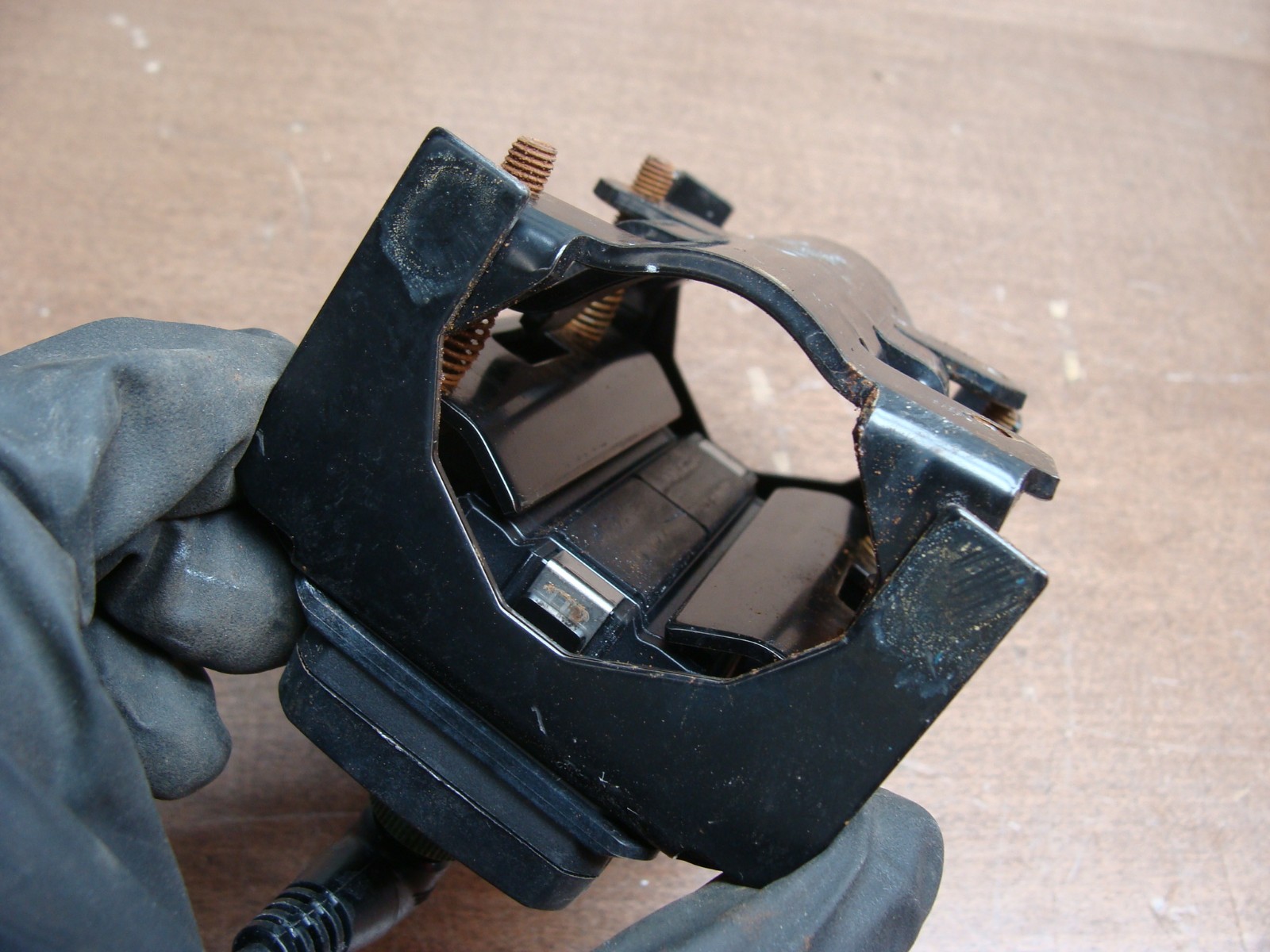 KEYENCE CLAMP ON ULTRASONIC FLOW SENSOR FD-Q32C SUPPORTS 1″ & 1-1/4″ PIPE