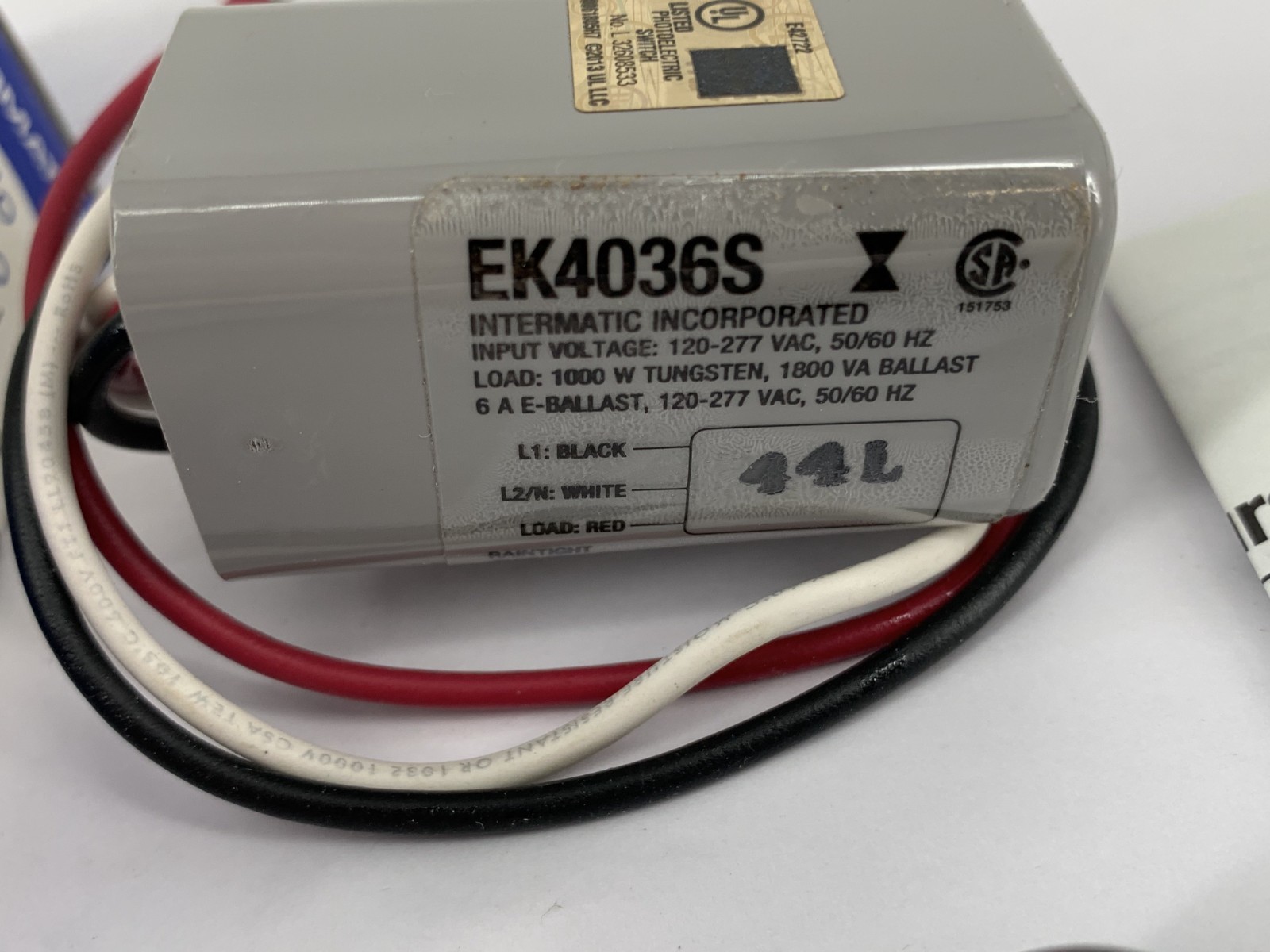 Intermatic EK4036S NightFox Button Electronic Photocontrol Automatic Dusk/Dawn