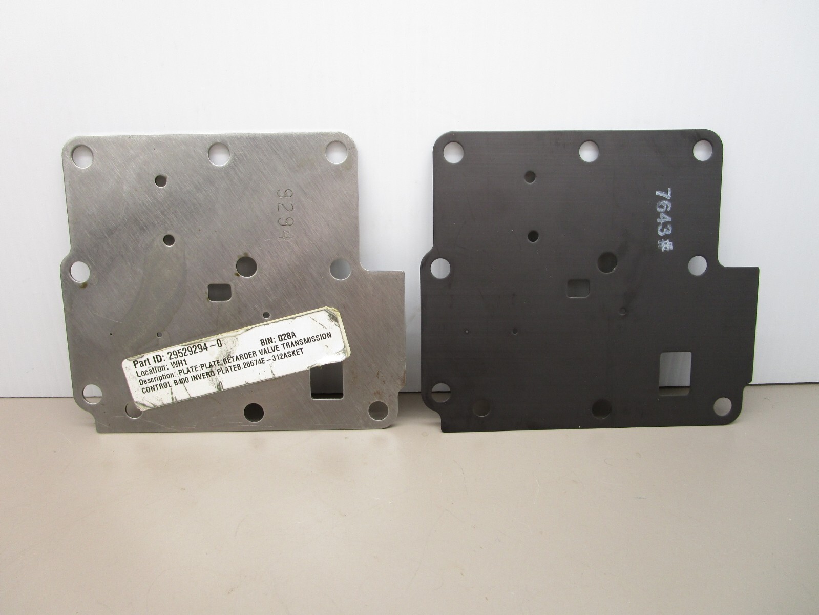 Allison B400 Transmission Retarder Valve Plate Set 29529294 29537643