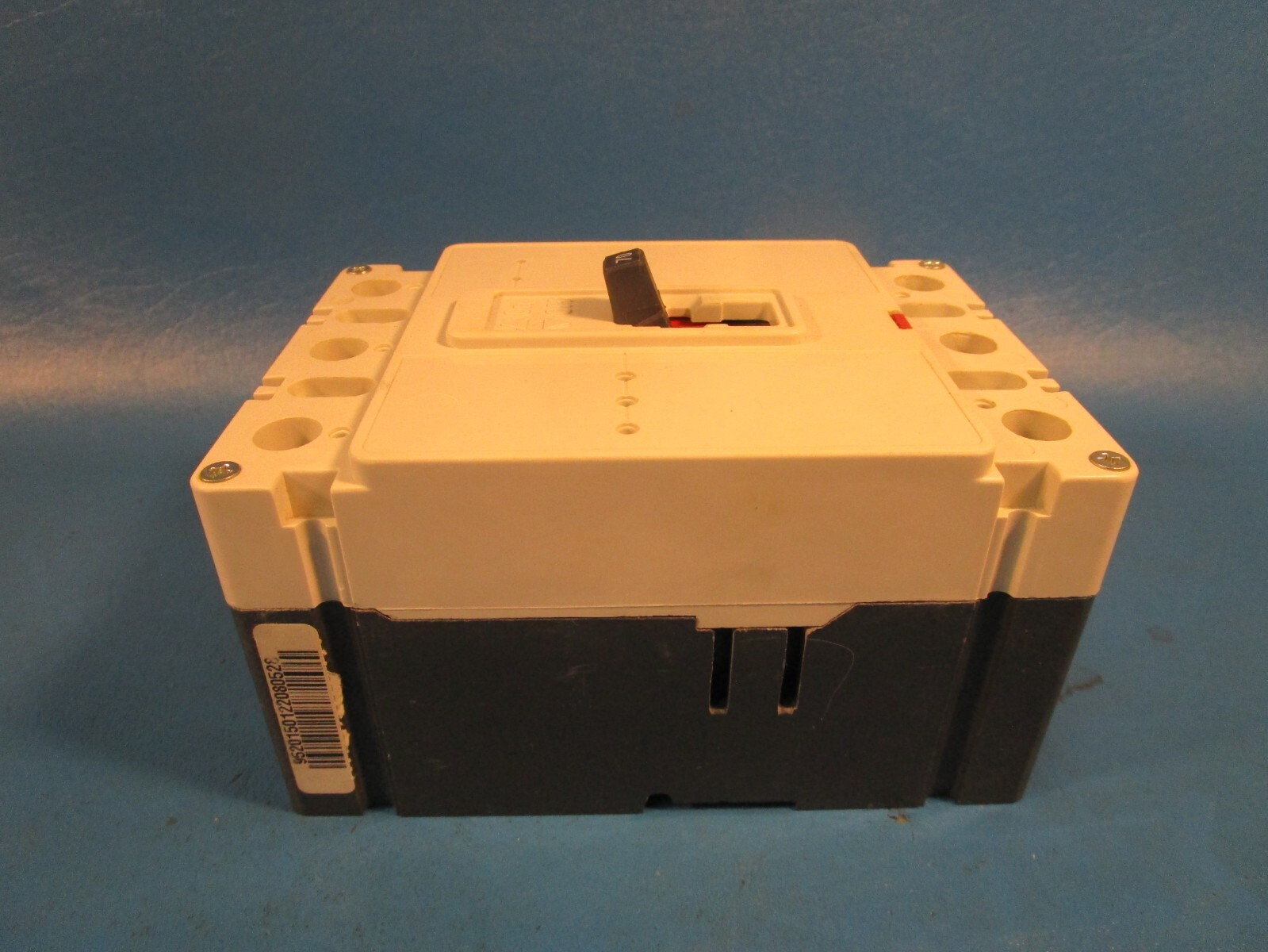 Eaton XHFD3070W, Molded Case Breakers (MCCBs) HFD 3P 70A 50/60Hz 3Ph