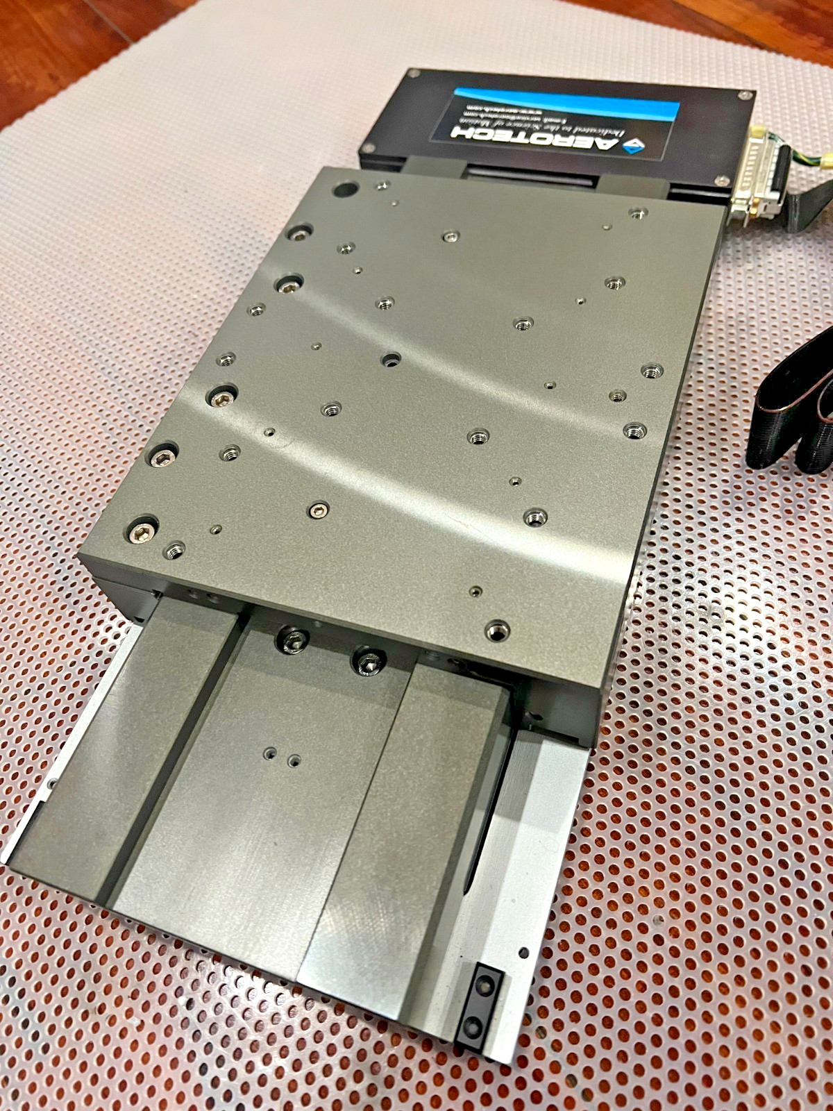 AEROTECH Model ABL10100-ES16799, ABL10100L-LN/UPPER-YT CMS Linear Stage