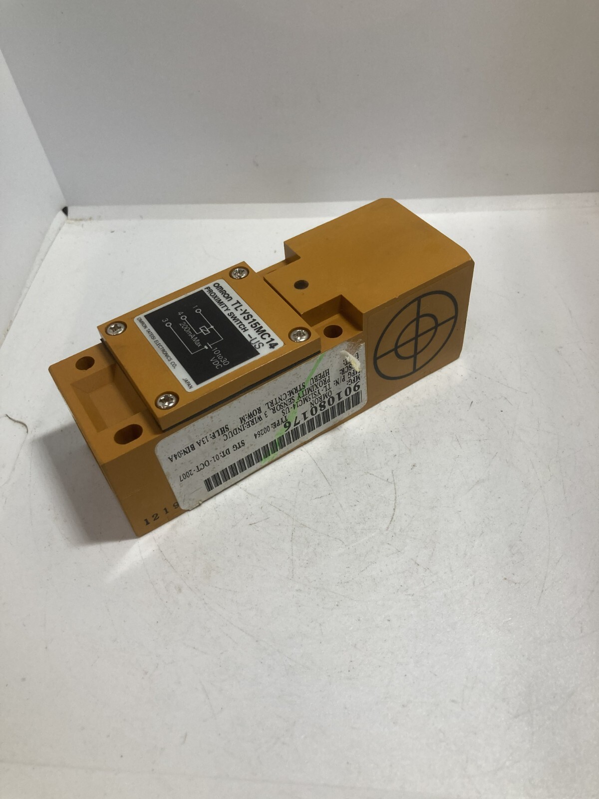 OMRON TL-YS15MC14-US INDUCTIVE PROXIMITY SWITCH 200MA 10-30VDC NNB