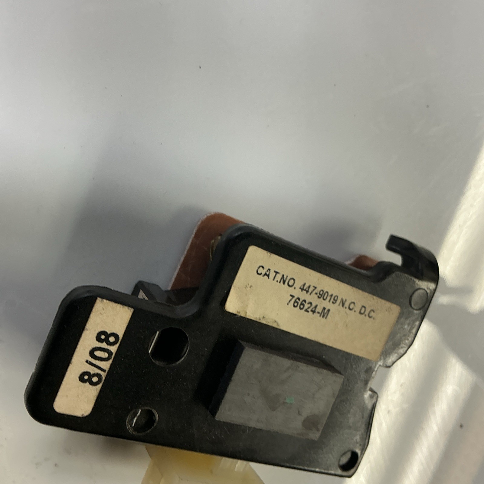 447-9019 auxilrry contact AB-570