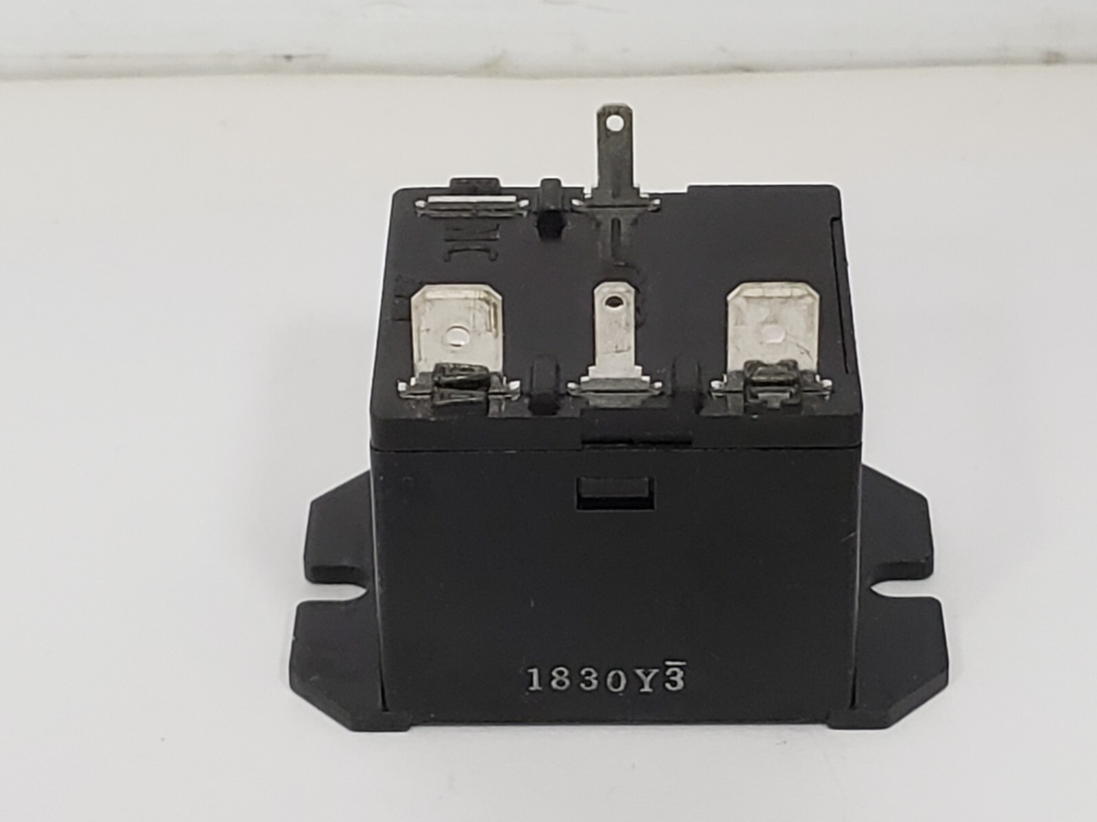 OMRON G4B-112T-US-DC24 RELAY SPST-NO 4 PIN