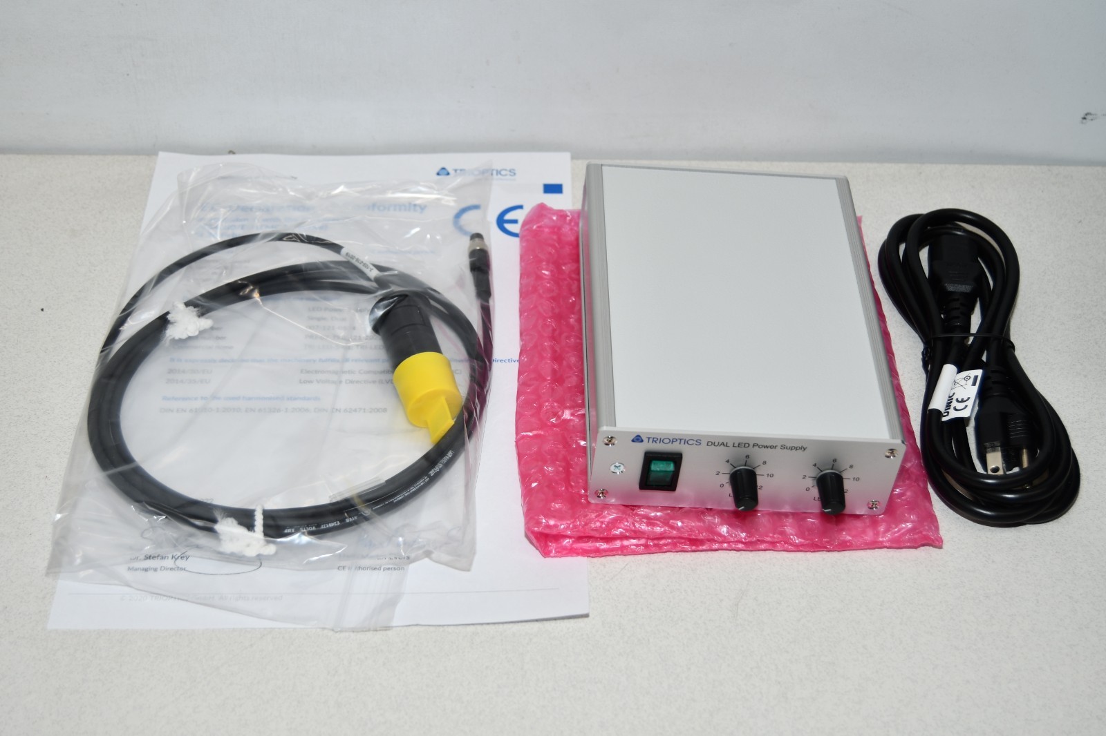 ^ Trioptics TRI-LED-S-01 LED Power Supply / Controller & LED Source (Green)