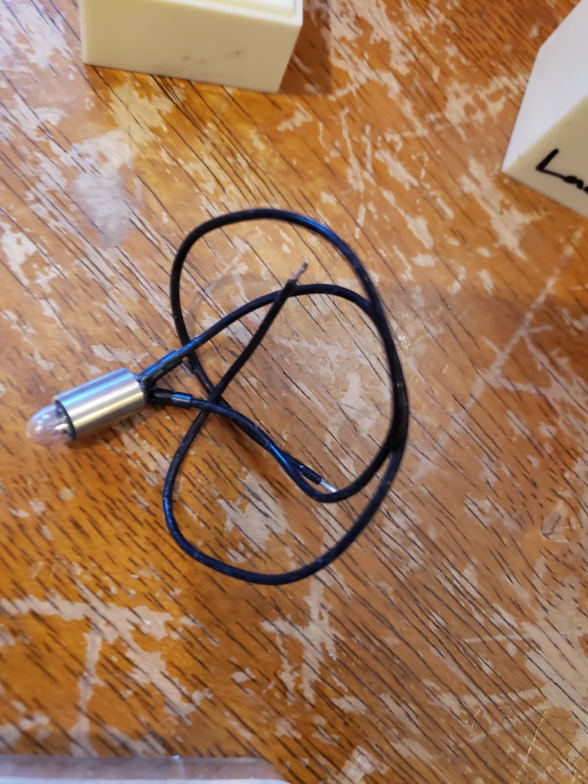 NEW Old Stock Miniature Lamp for Hach Dr. Lange REFO Glossmeters 2 leads light +